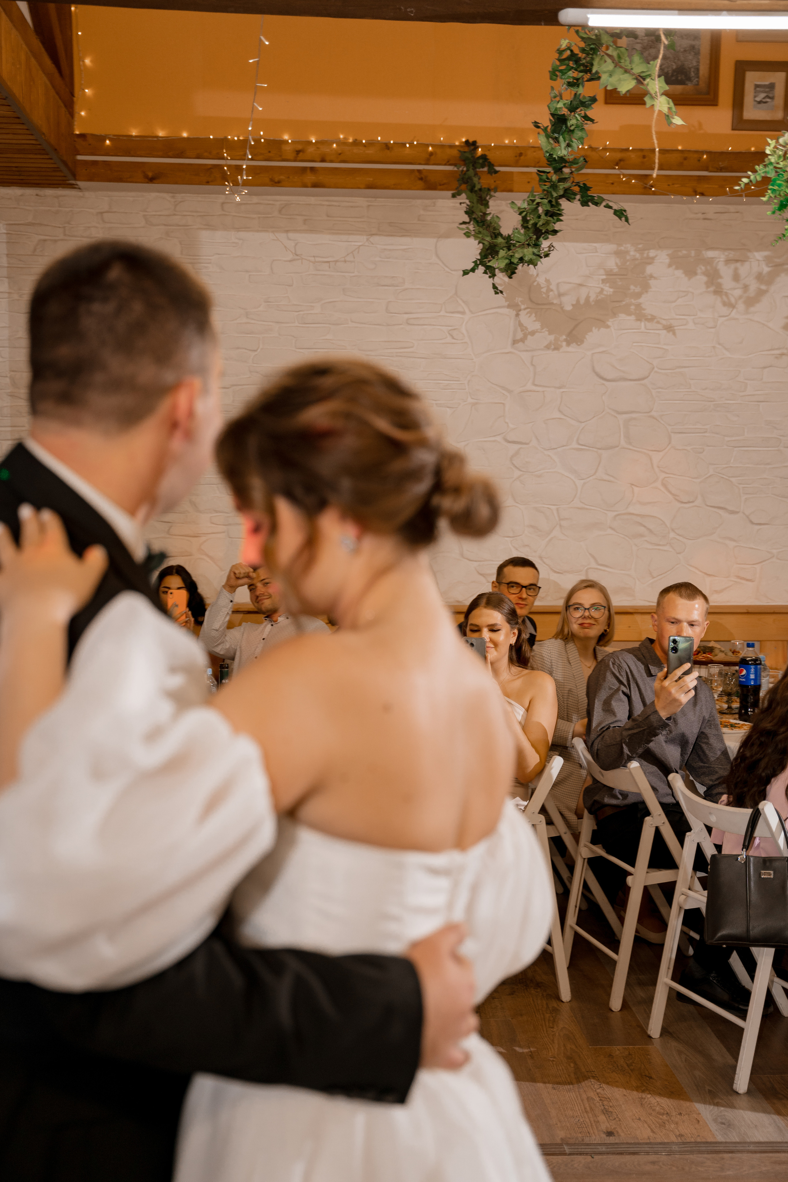 Свадебная фотосессия на базе отдыха Лесная купель в Архангельске