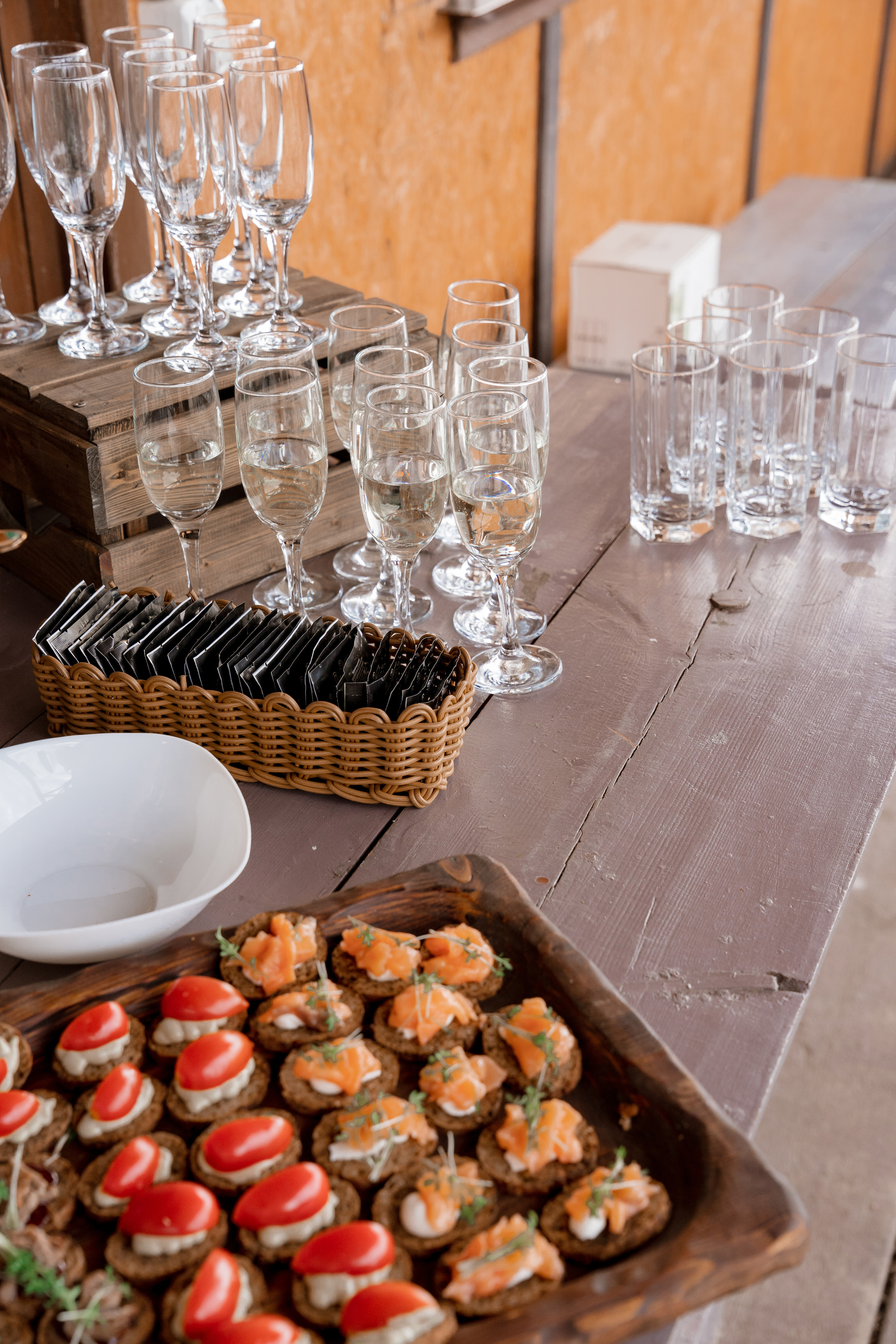 Свадебная фотосессия на базе отдыха Лесная купель в Архангельске