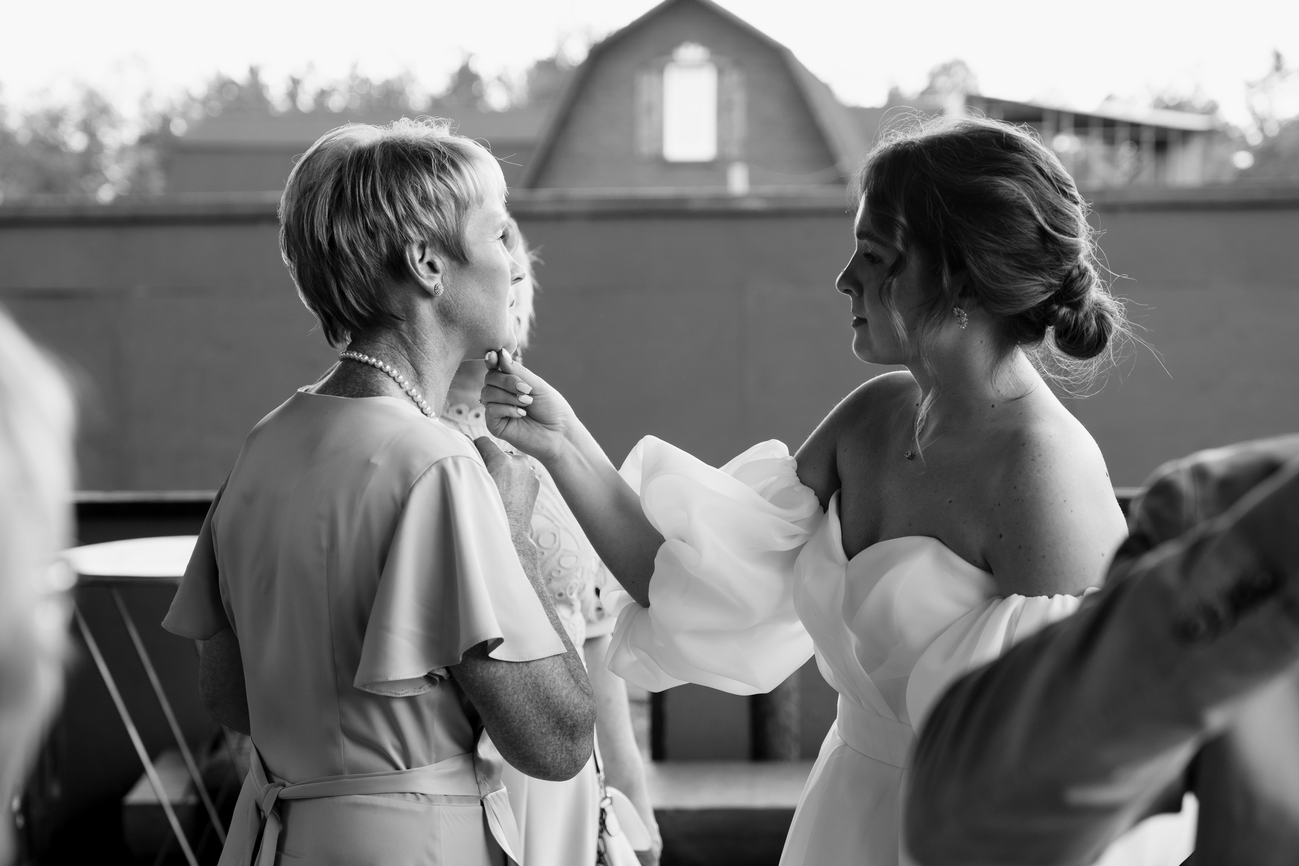 Свадебная фотосессия на базе отдыха Лесная купель в Архангельске