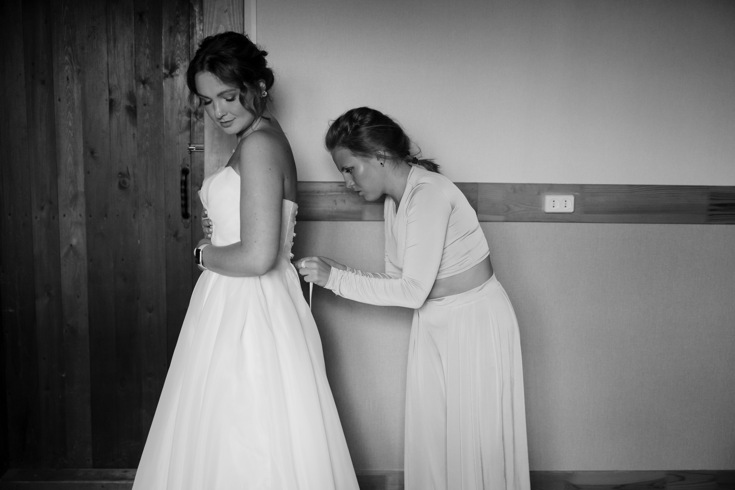 Свадебная фотосессия на базе отдыха Лесная купель в Архангельске