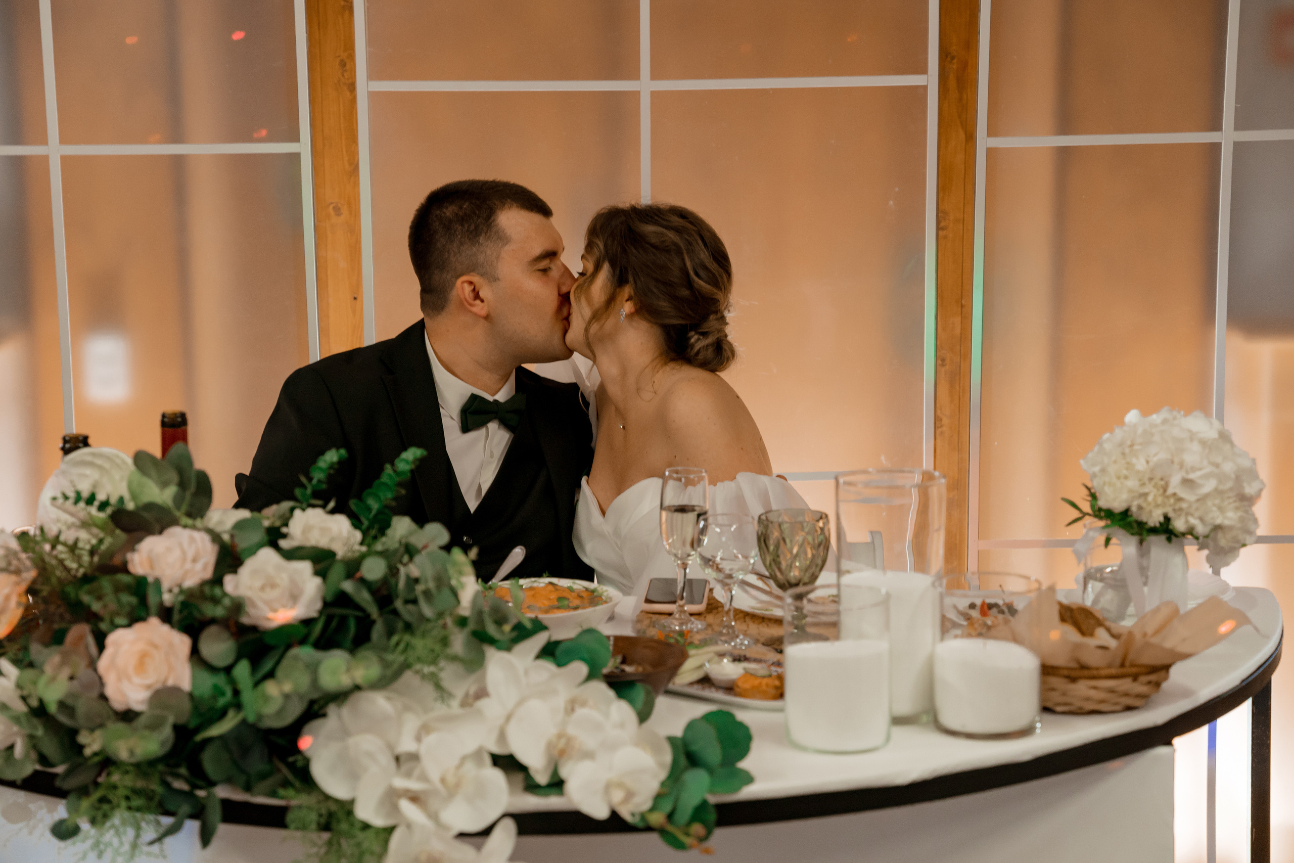 Свадебная фотосессия на базе отдыха Лесная купель в Архангельске