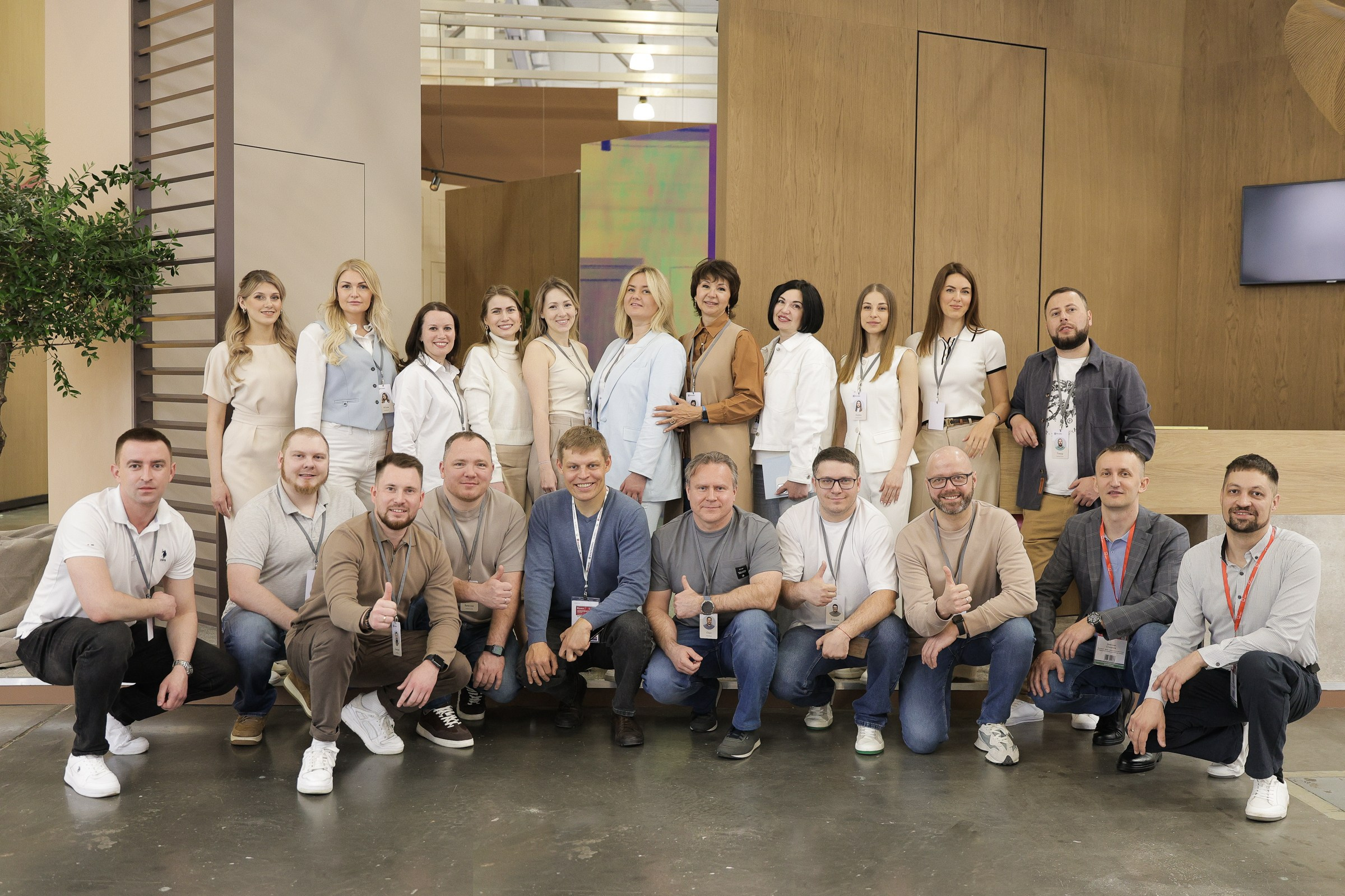 /РЕПОРТАЖ/ Выставка МосБилд. 2024. Свадебный фотограф Великий Новгород Станислав Кособудский