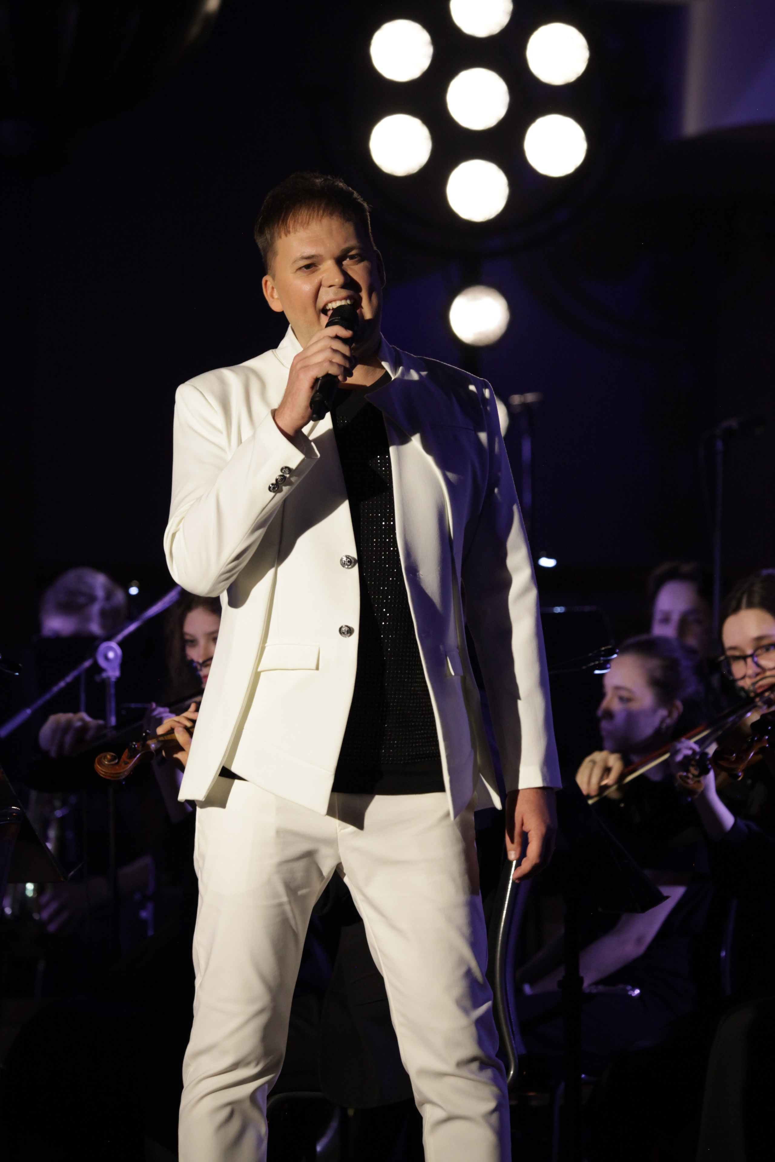 Концерт «Это Мой Путь». Дмитрий Железнов. 19.05.23. Профессиональное фото в Казани: от идеи до результата. Фотограф Яна Мур