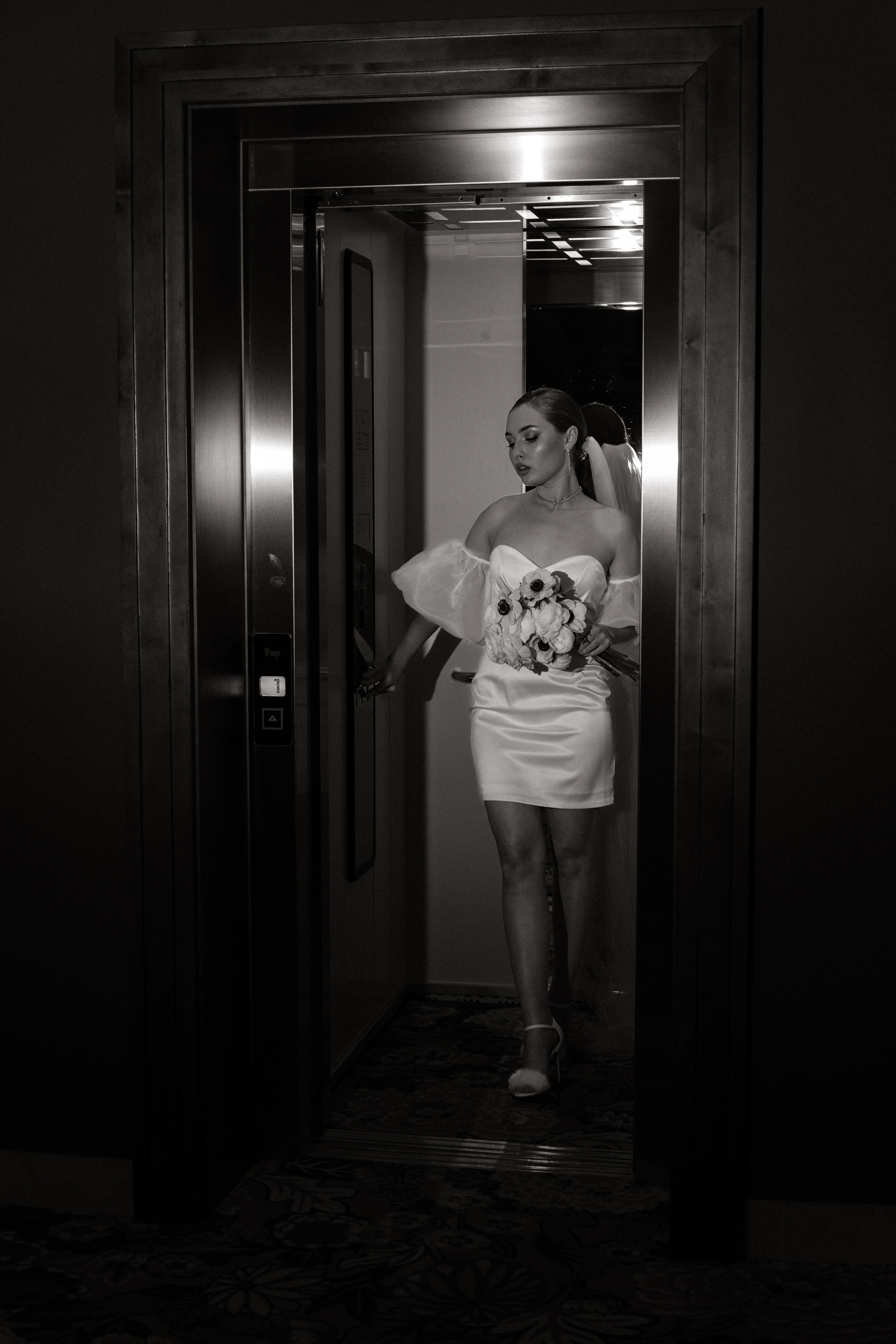 Стильная фотосессия в отеле Рахманинов. Свадебный фотограф в Крыму и Севастополе — Белов Виталий