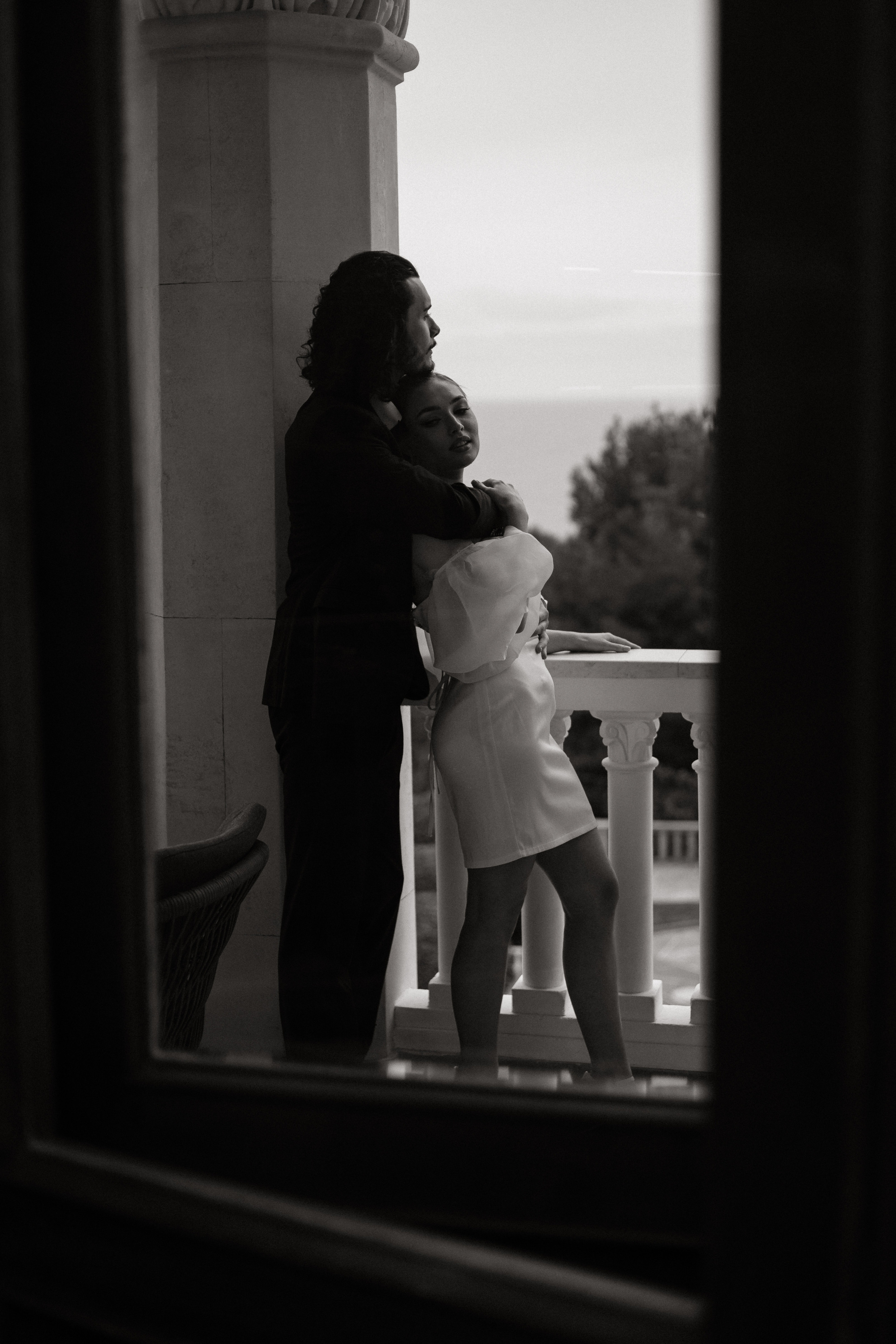 Стильная фотосессия в отеле Рахманинов. Свадебный фотограф в Крыму и Севастополе — Белов Виталий