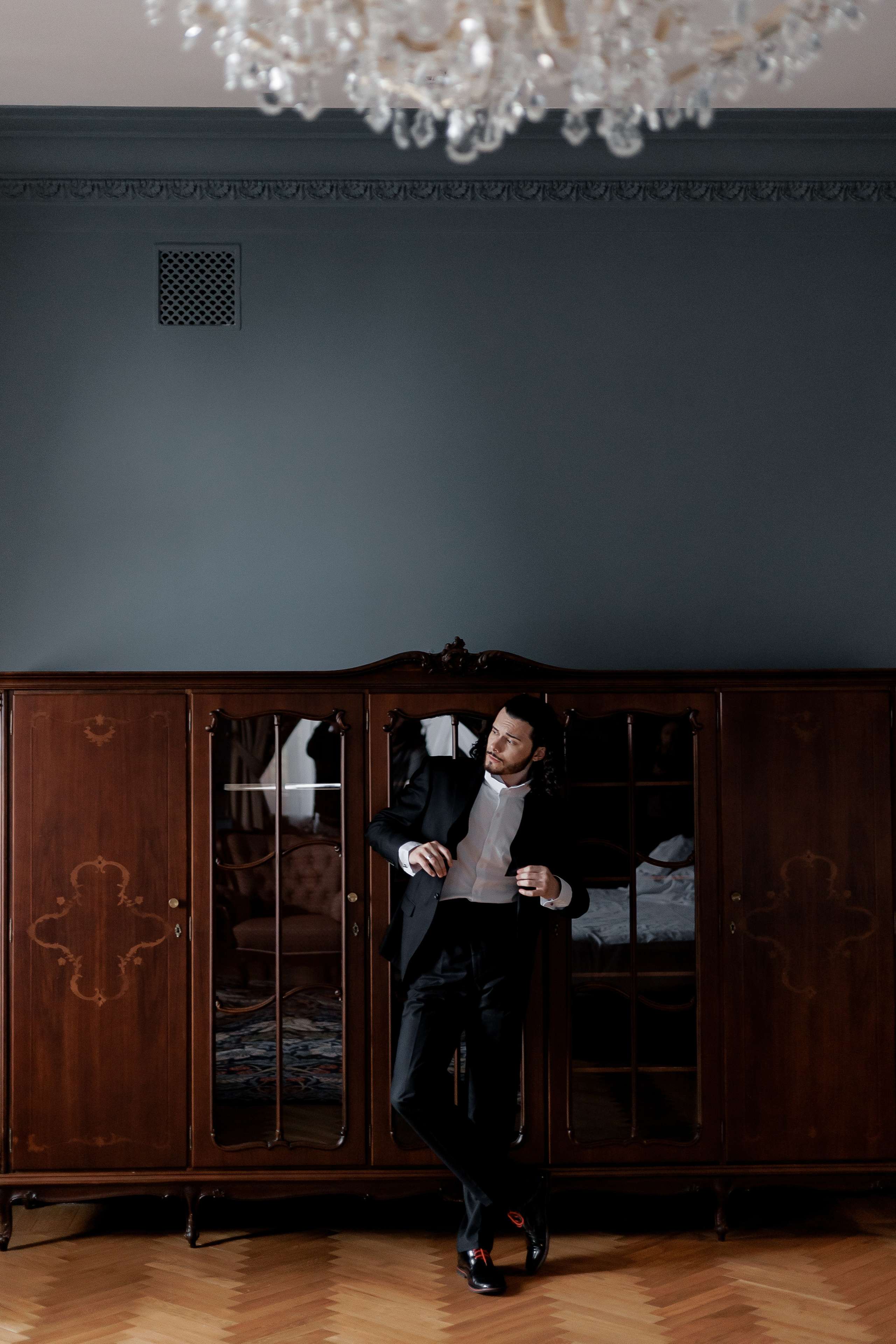 Стильная фотосессия в отеле Рахманинов. Свадебный фотограф в Крыму и Севастополе — Белов Виталий