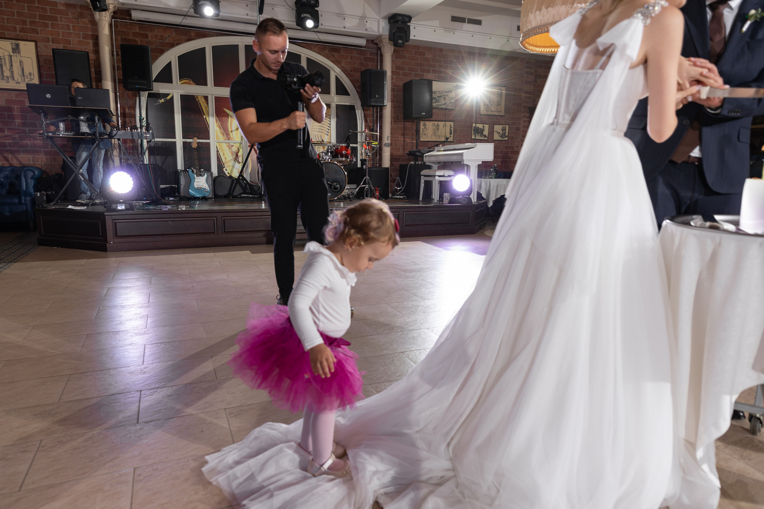 Свадебный банкет в Фабриканте Симферополь. Свадебный фотограф в Крыму и Севастополе — Белов Виталий