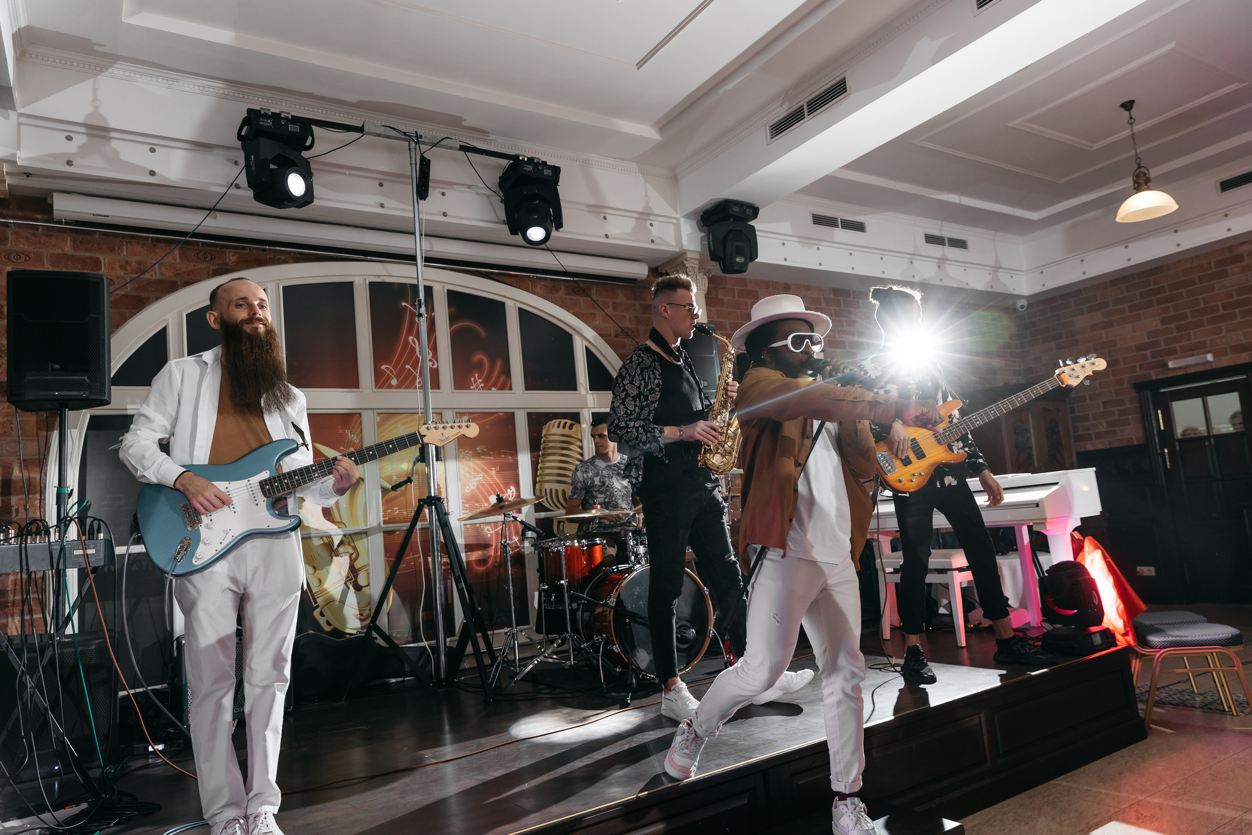 Группа LazVegas на свадьбе