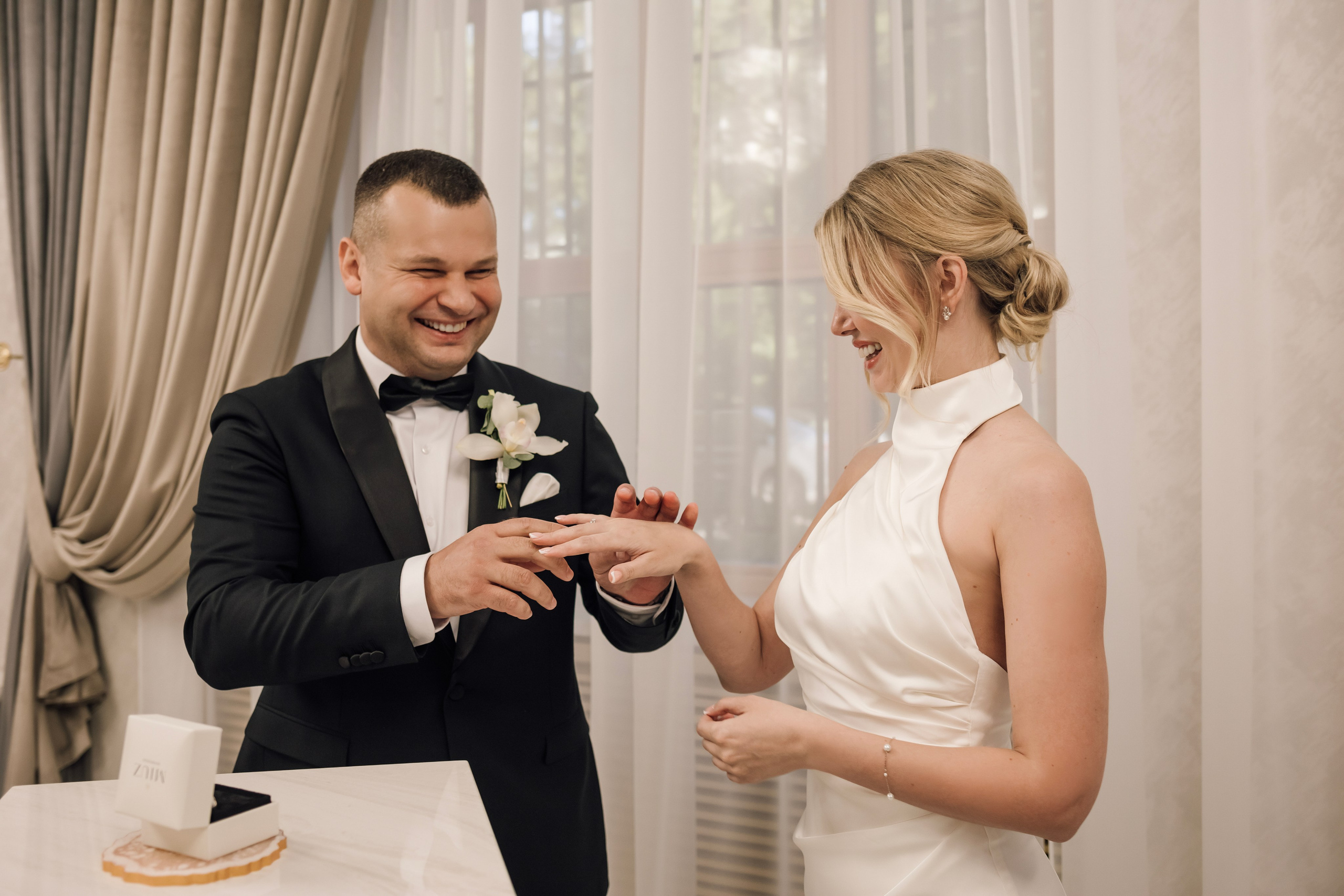 Ольга и Сергей. Свадьба в шатре. Свадебный и семейный фотограф в Москве Евгения Лисина