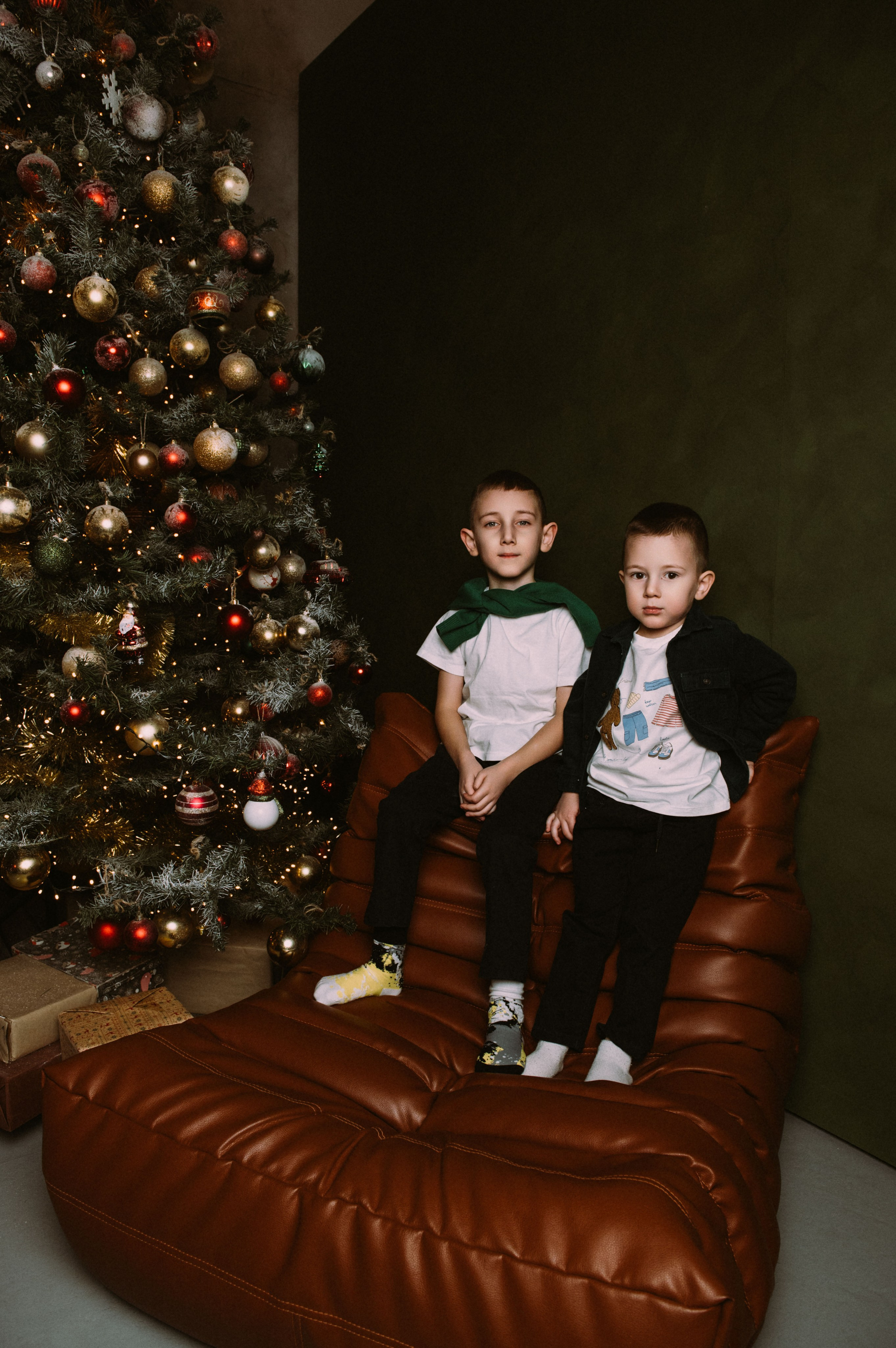 Большая семья собралась вместе на Новый год. Фотограф в Сургуте Светлана Гибадуллина