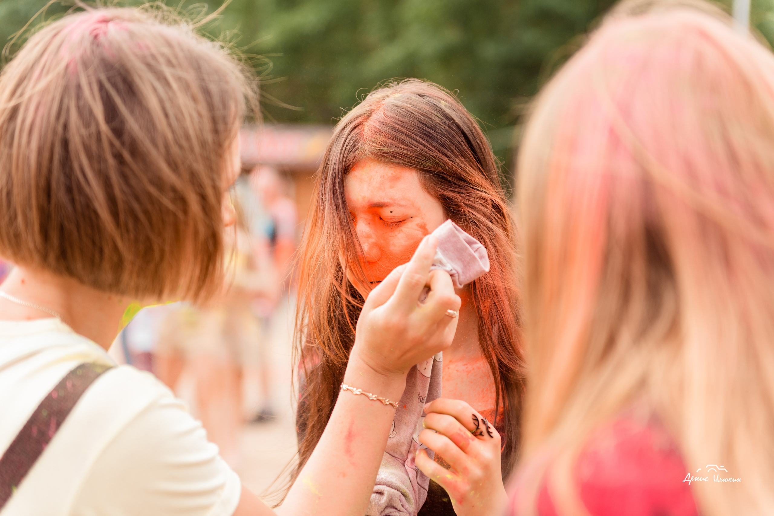 Краски Холи в Комсомольском Парке 2023. Детский фотограф, семейный фотограф и репортажи в Кемерово