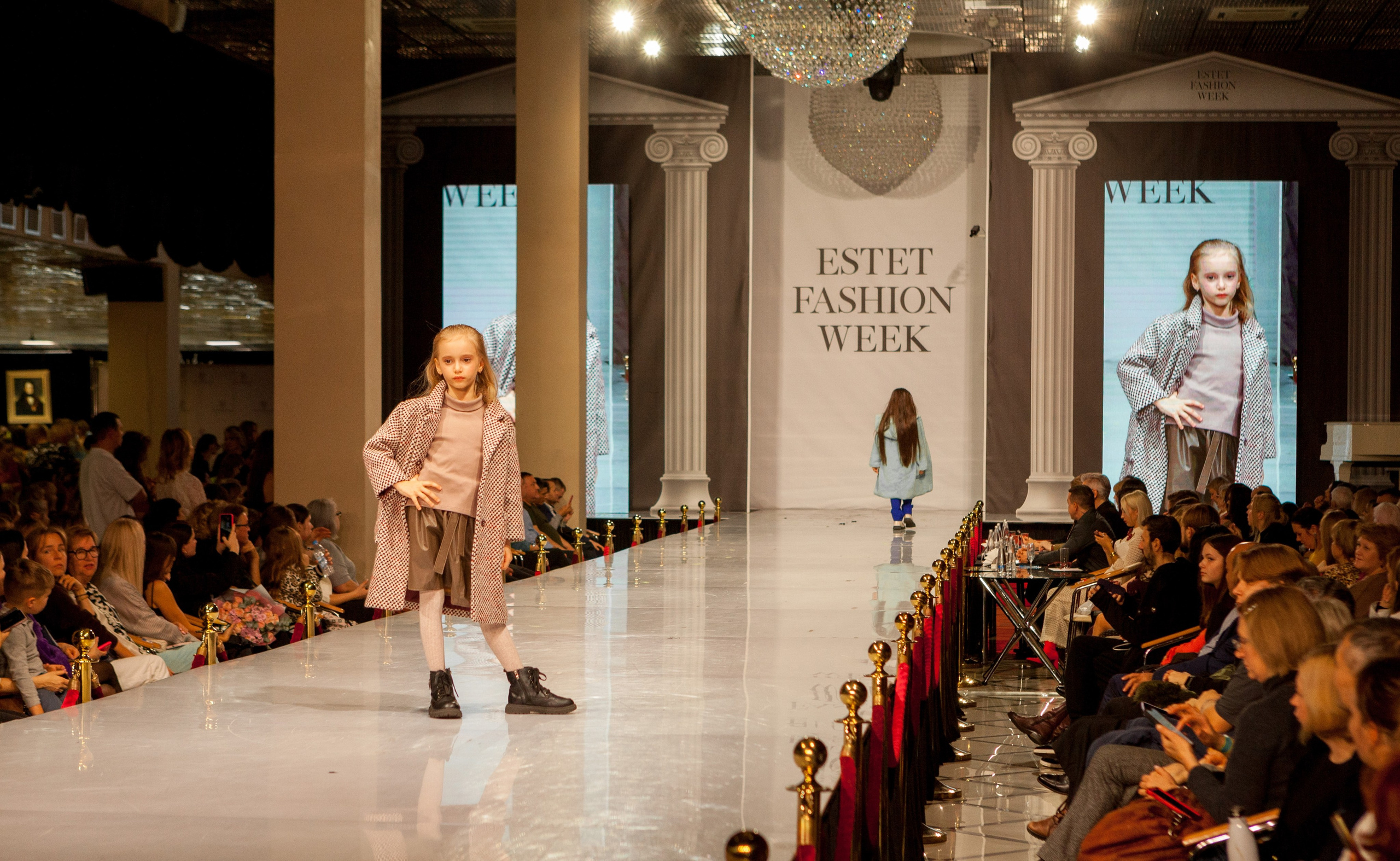 ESTET FASHION WEEK. Репортажный, семейный, свадебный, портретный фотограф