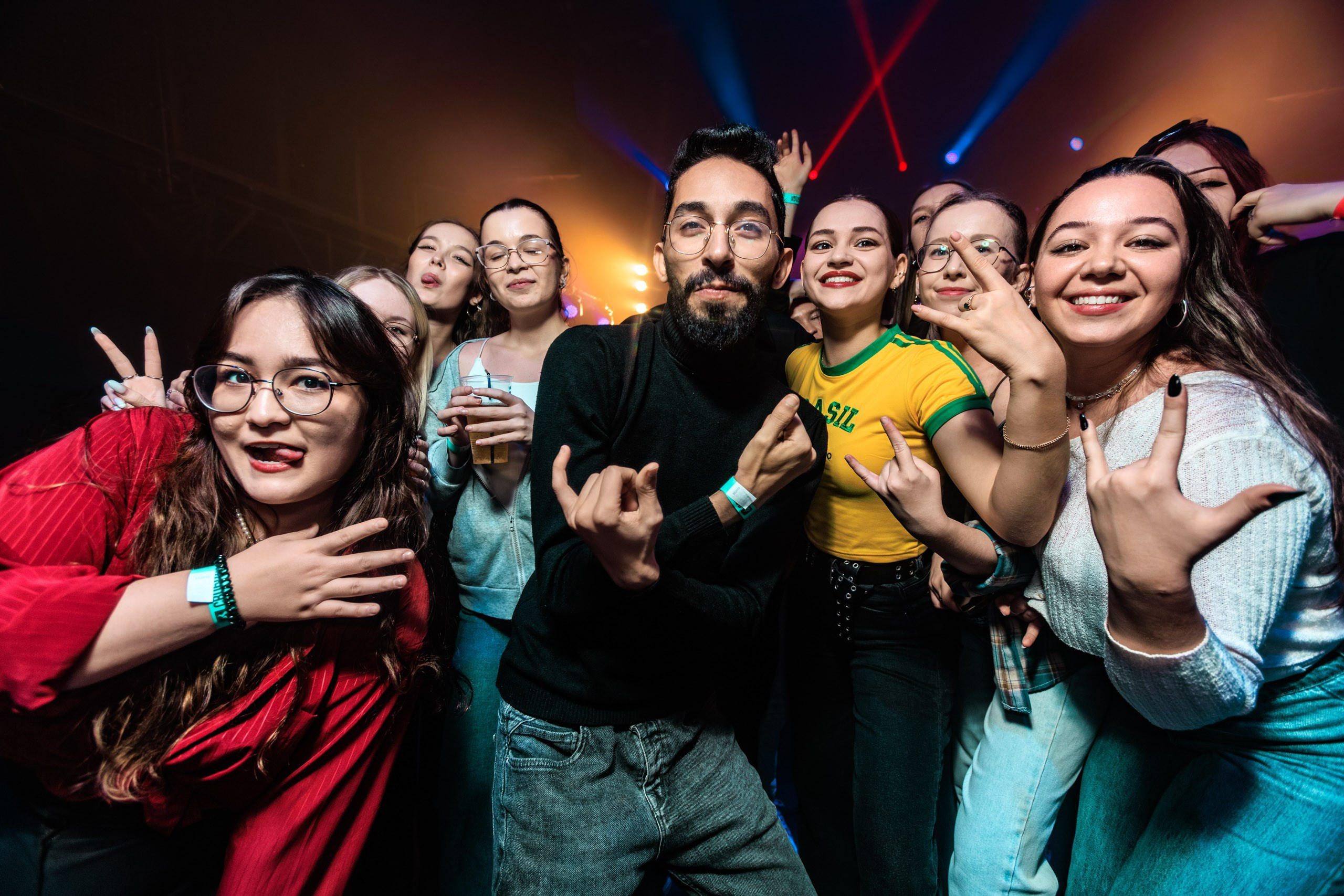 Zodiac party. Репортажный фотограф Екатеринбург | Яркий, качественный репортаж | Концерты, клубы, репортаж, праздники, корпоративы