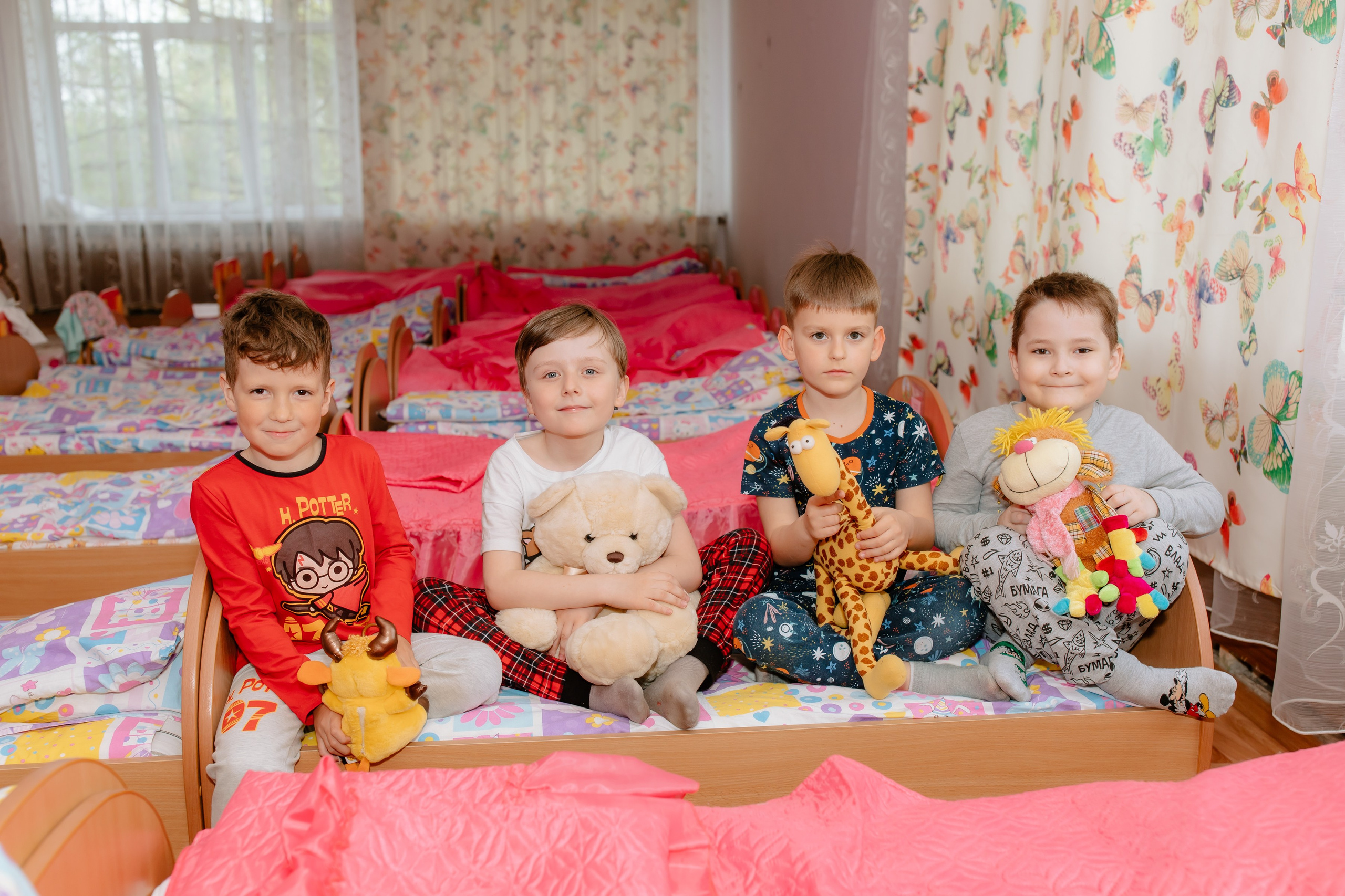 Спальня Детский Сад. Выпускные альбомы Чехов