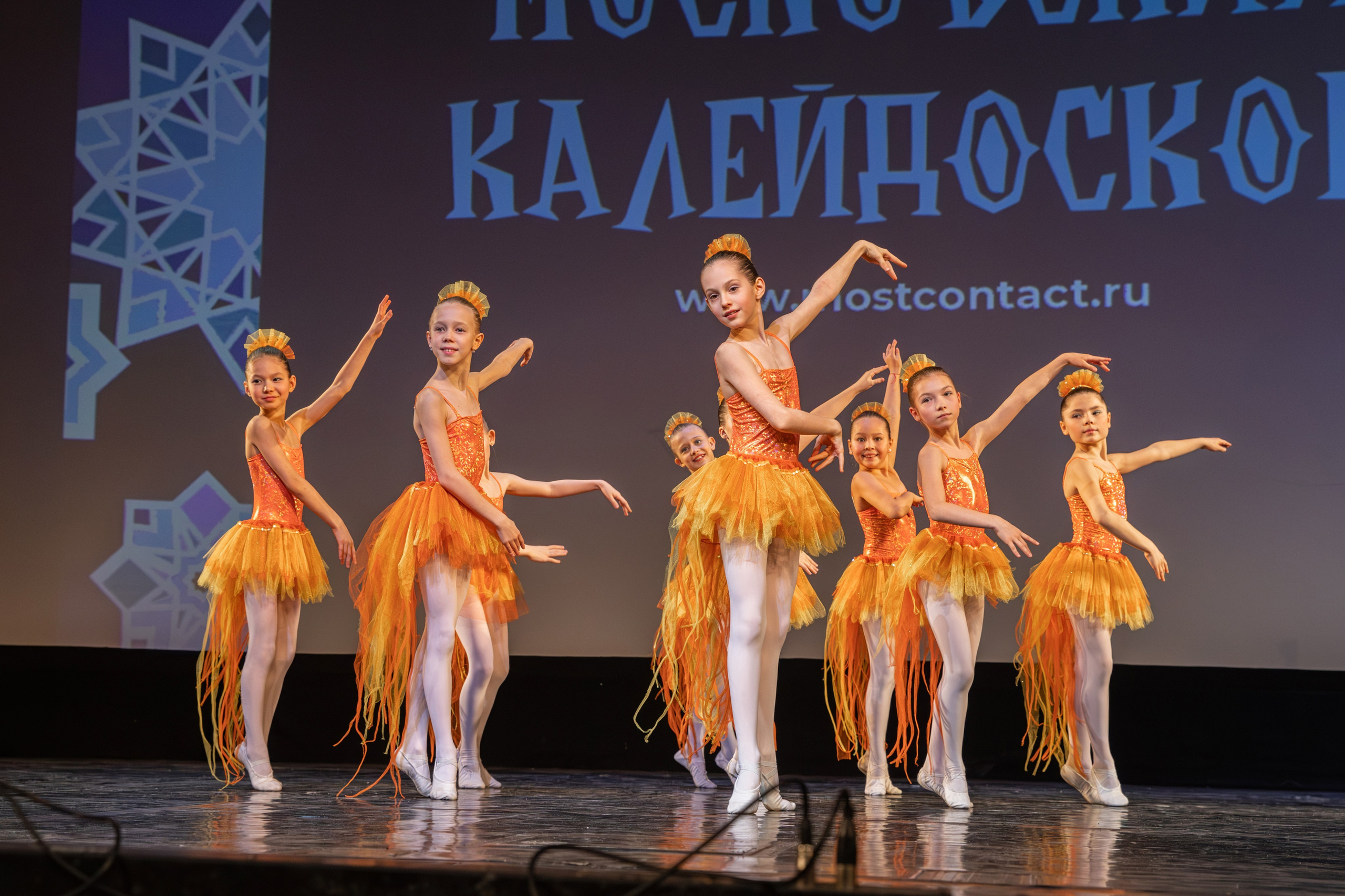 Съемка школьных репортажей в Москве. Семейный и женский фотограф в Москве Надежда Воробьева