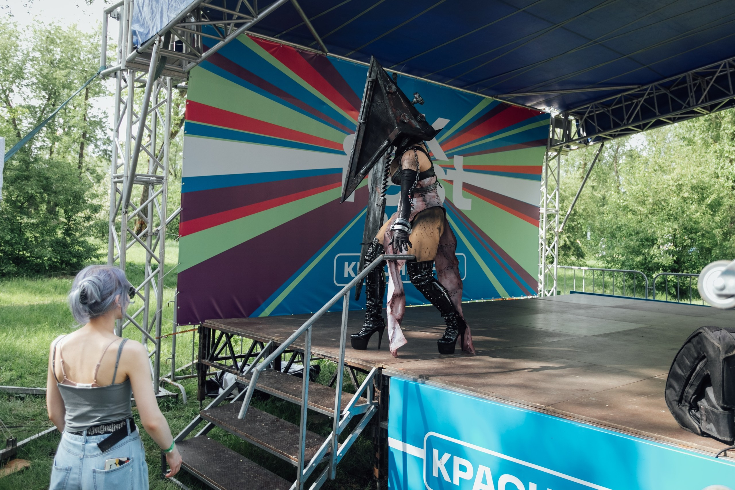 Vk Fest 2024 в Красноярске @ Остров Татышев. Репортажный фотограф Максим Полянский. Москва, Санкт-Петербург, Красноярск