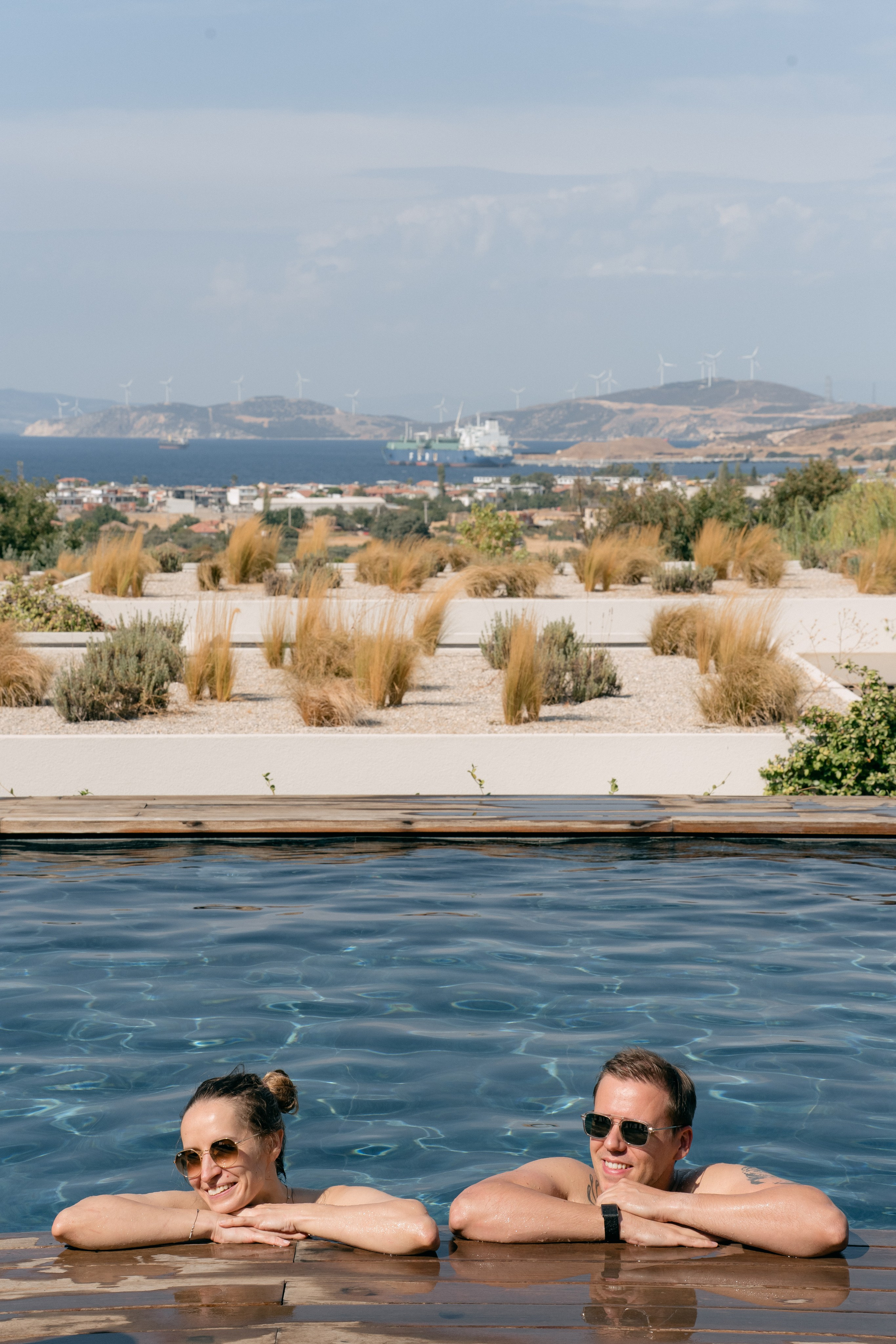 Sunshine in Izmir. Wedding & Documentary Photographer based in Nuremberg — available across Europe & Turkey | Vitalii Nasonov