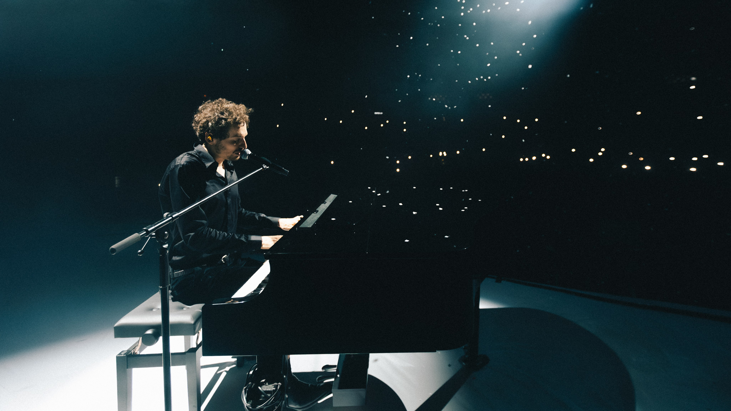 ZOLOTO. Saint-Petersburg 17.4.26. RUSLAN ROZANOV