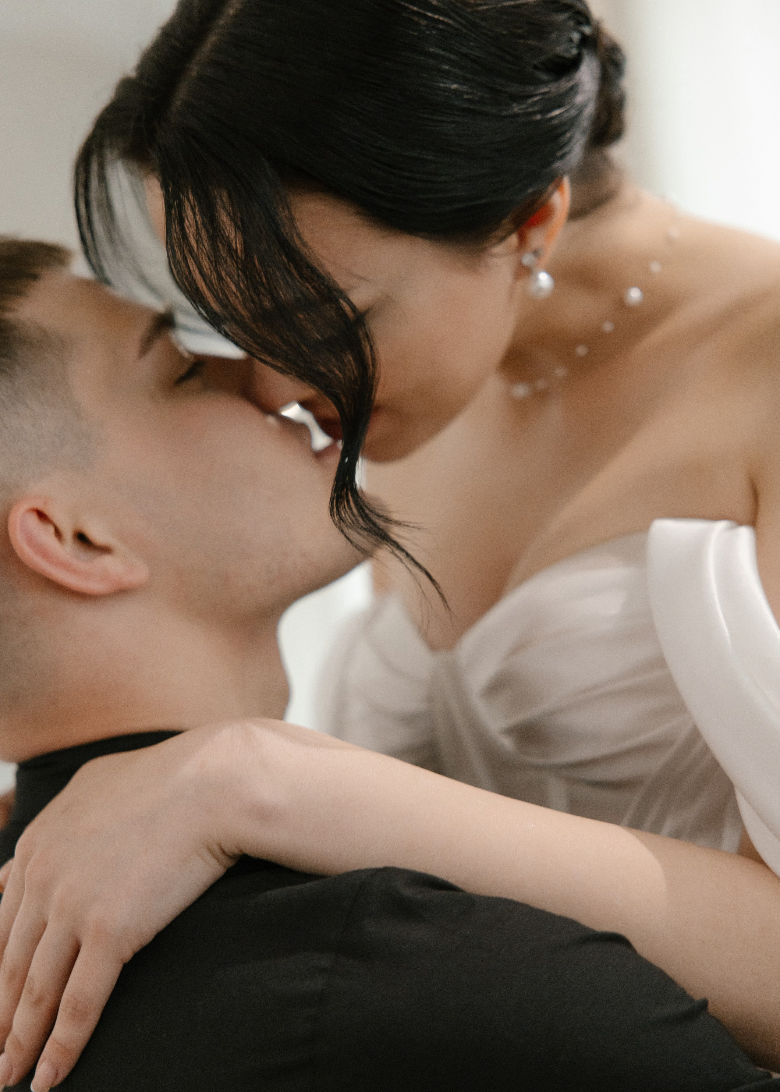 Дарина и Данил в музее изобразительных искусств. Свадебный фотограф в Калининграде Ольга Пасечник