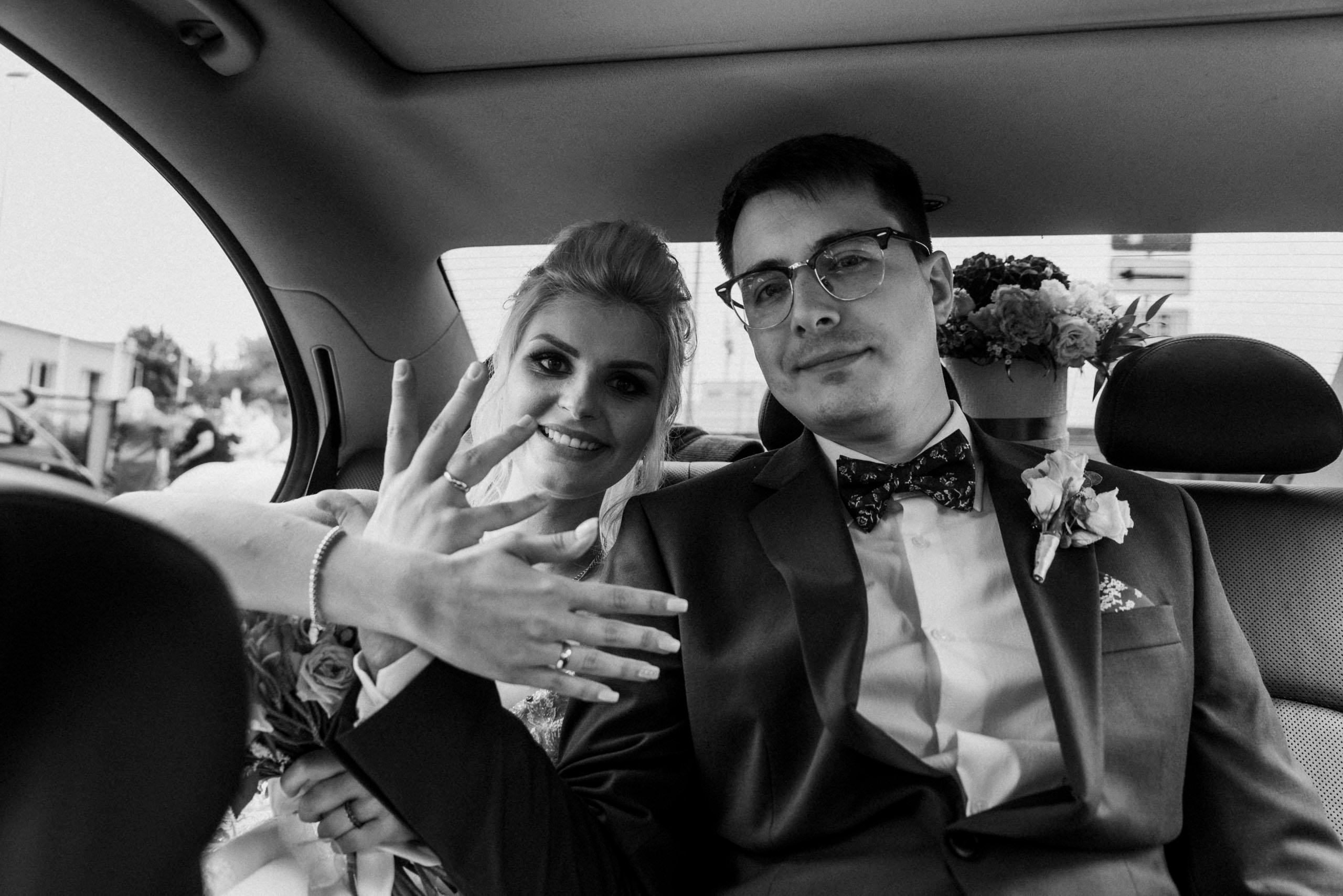 Свадебная серия фотографий со свадьбы Санты & Никиты