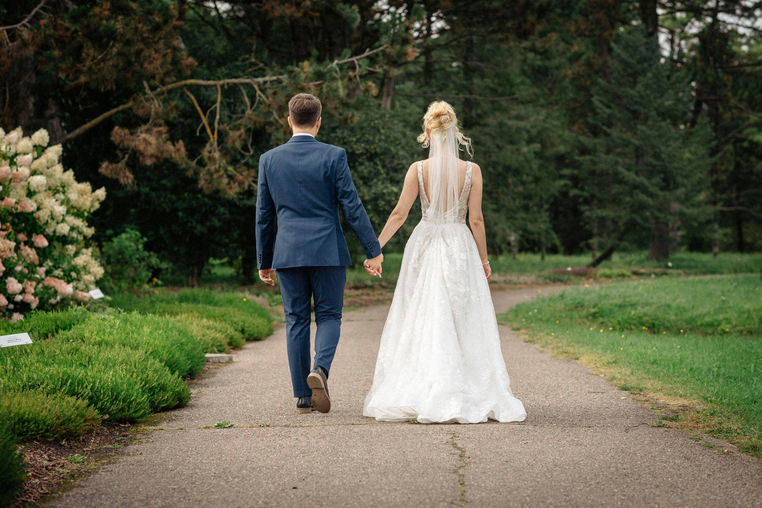 Свадебная серия фотографий со свадьбы Санты & Никиты