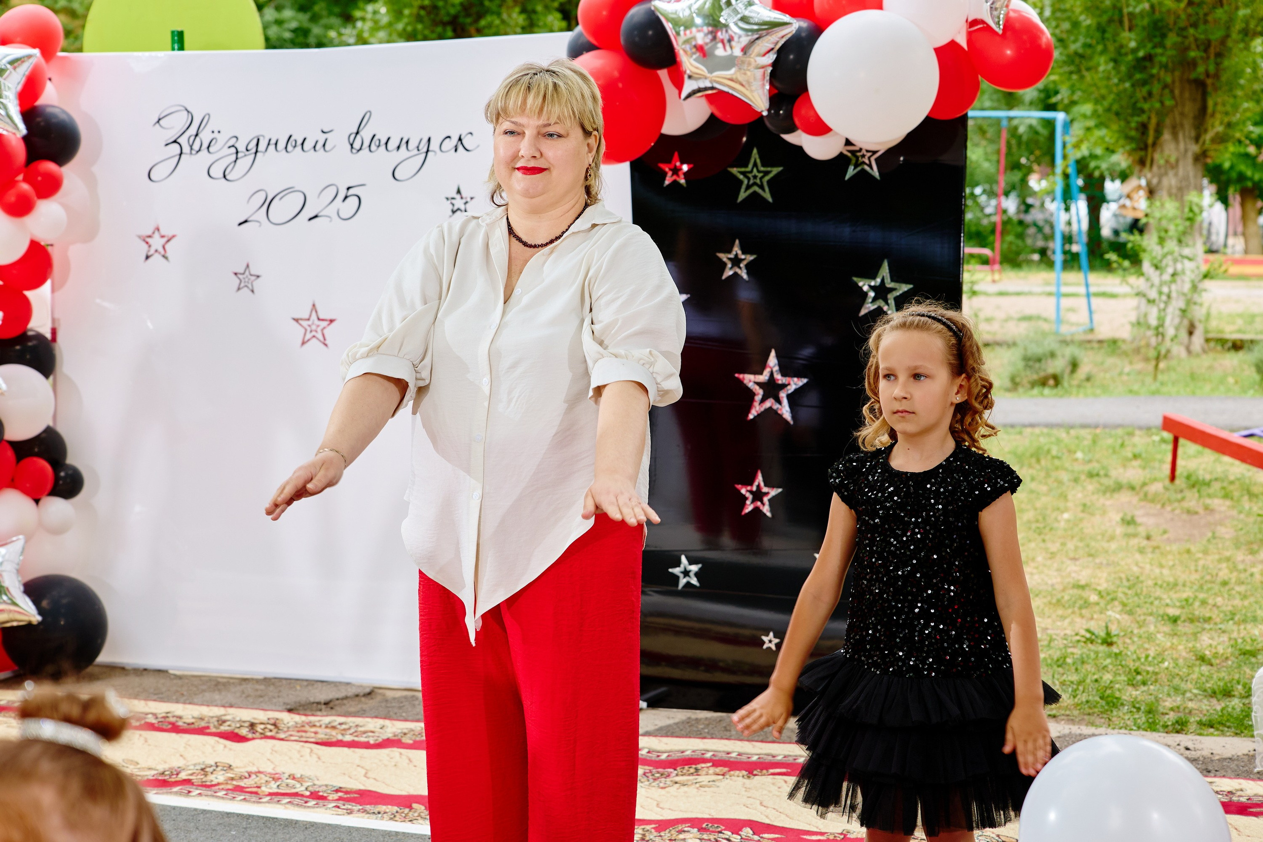 Выпускной 45 сад. Фотограф Выпускные альбомы Таганрог Сергей Коробченко