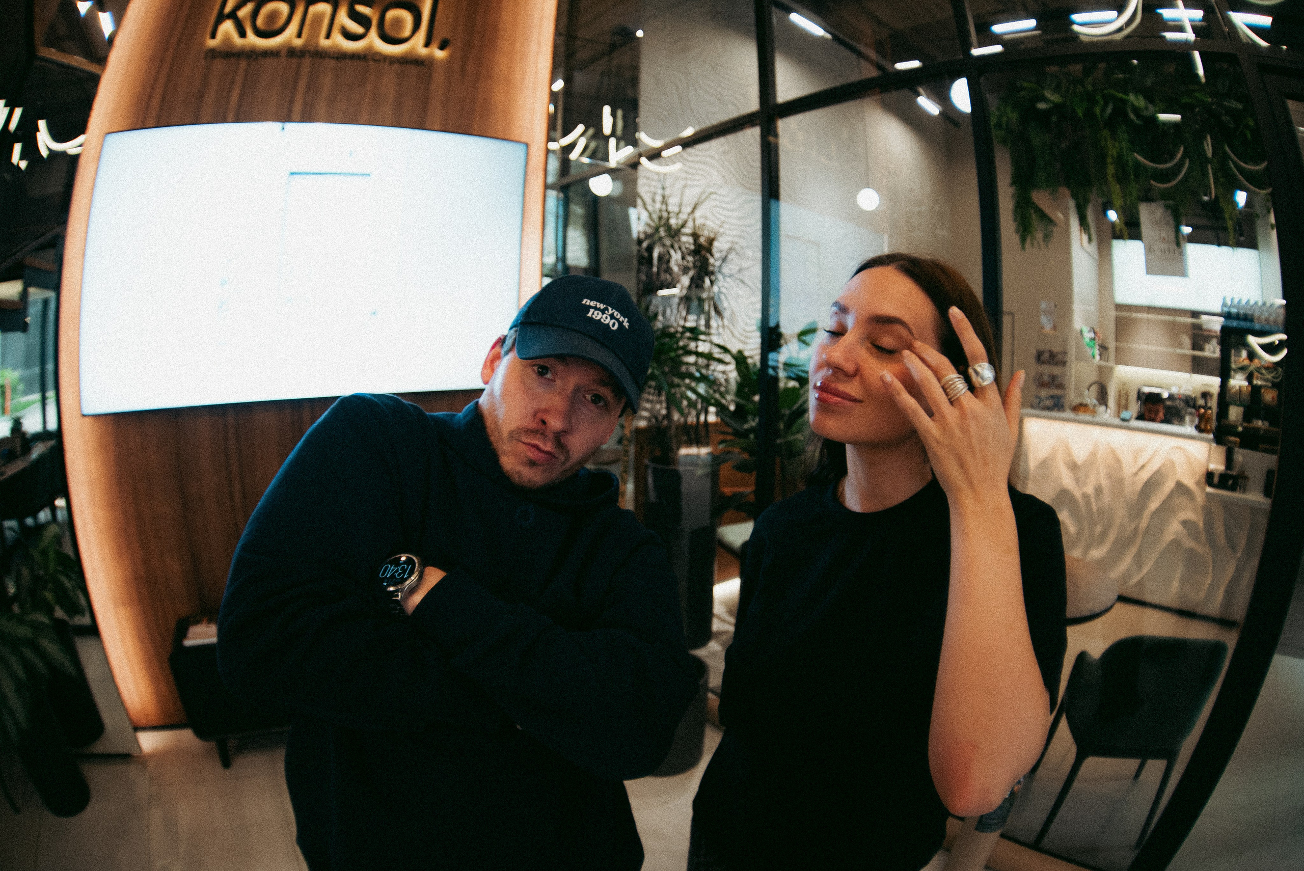 Фотостанция. Продюсер Роман Красиков