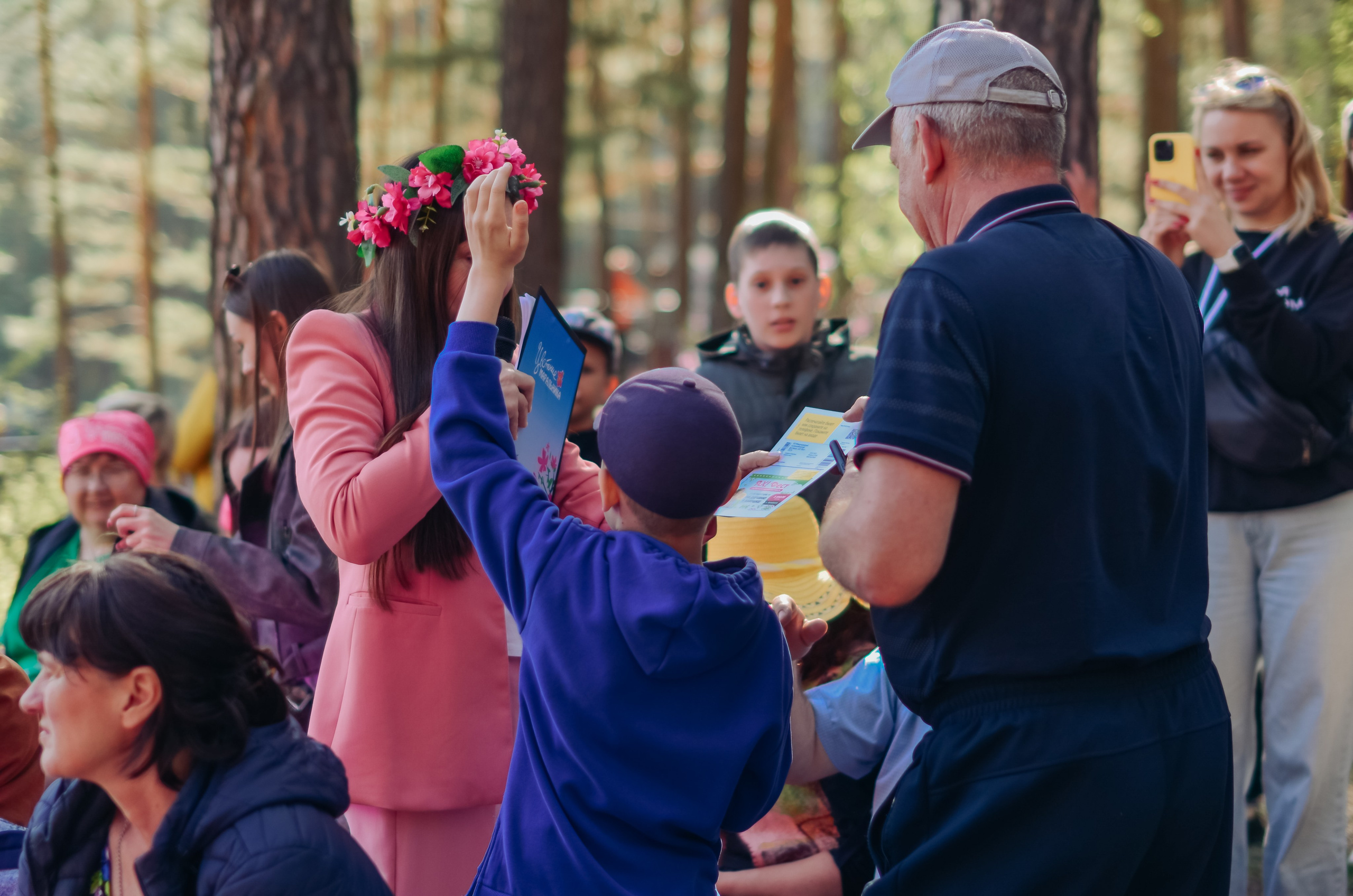 Фестиваль «Цветение Маральника на Алтае 2025». Фоторепортаж. Денисова Аля — фотограф для парных съемок и индивидуальных историй в Барнауле
