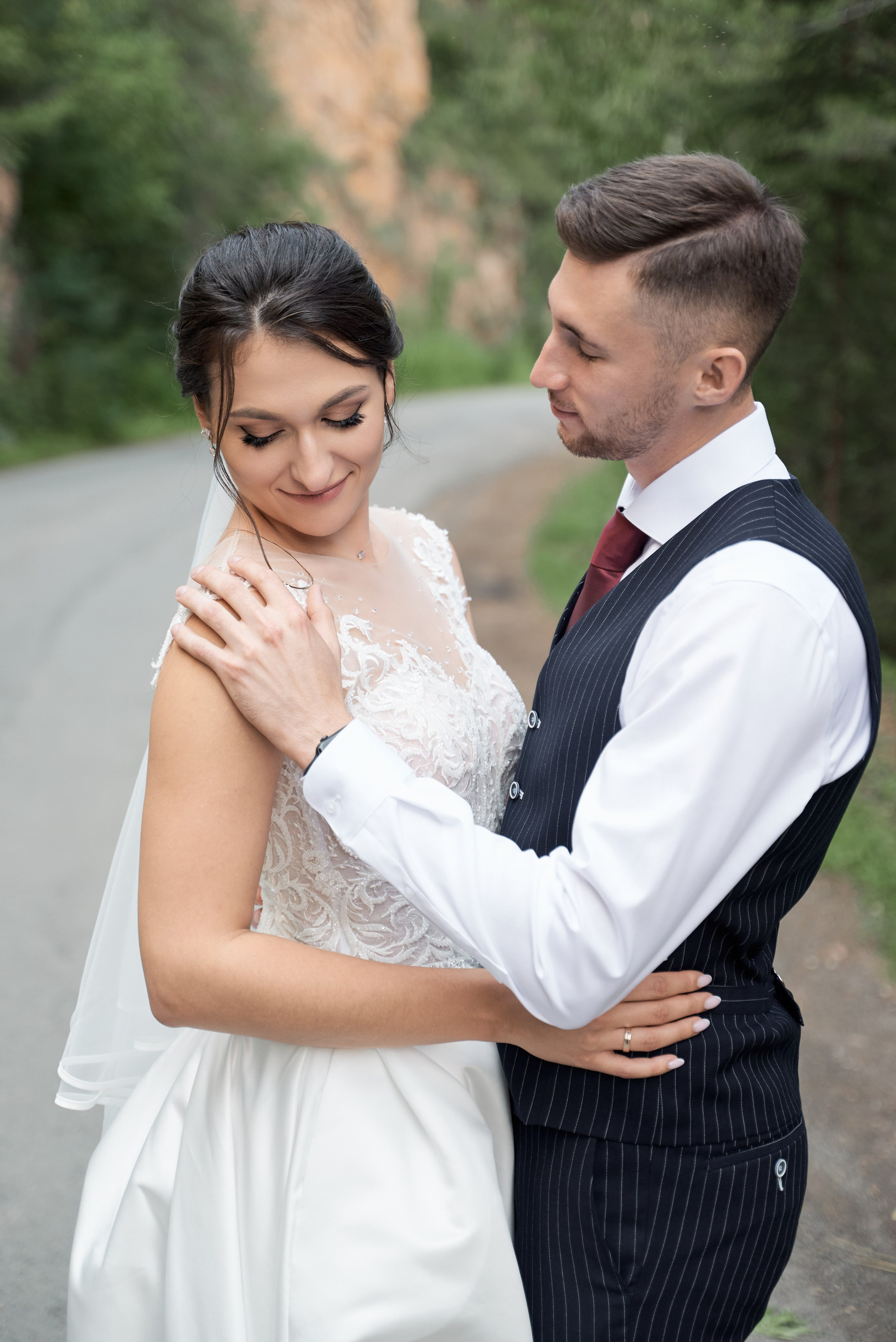 Дорога у карьера. Свадебный фотограф Александр Браво