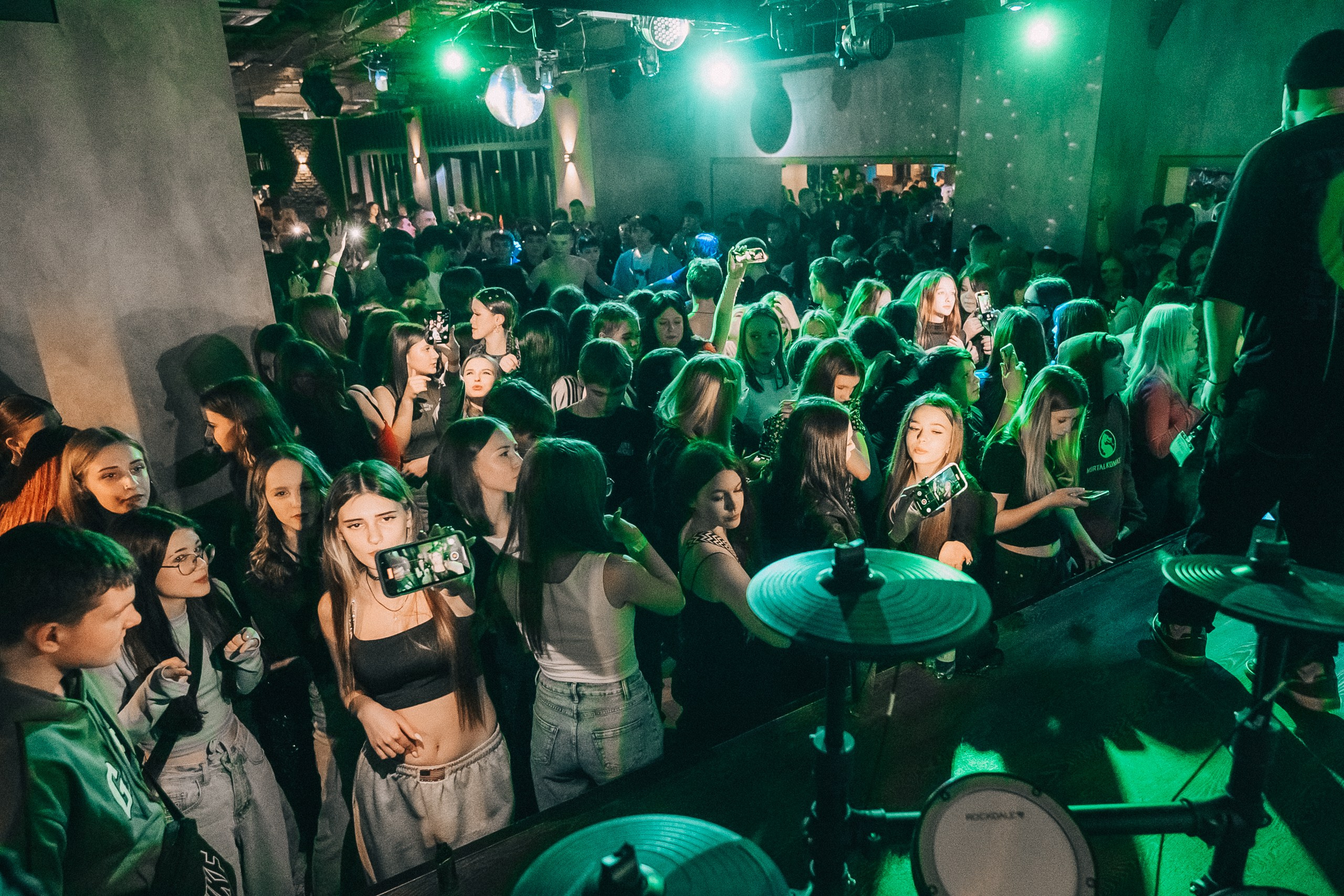 8 MARCH WOMENS DAY PARTY. Фотограф в Кемерово Владислав Шульц