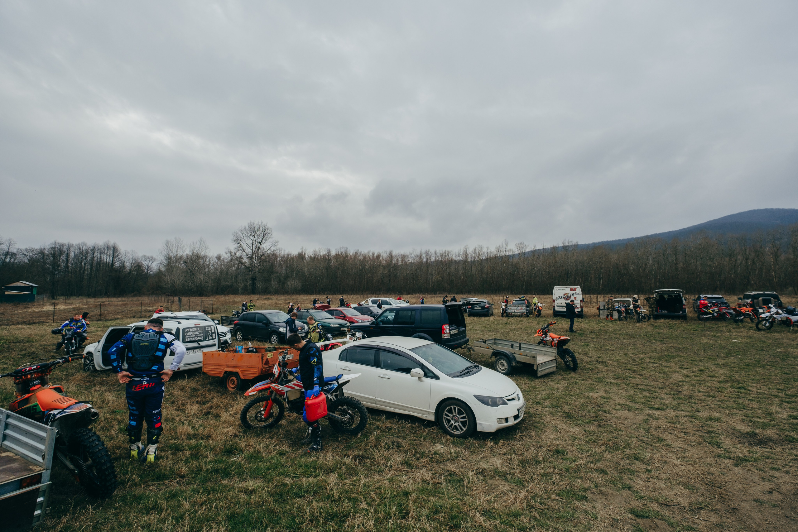 Съемка для Sharmax Moto в Горячем Ключе. Свадебный фотограф Денис Ожигин в Краснодаре и крае. Эмоциональная и стильная съемка вашего дня