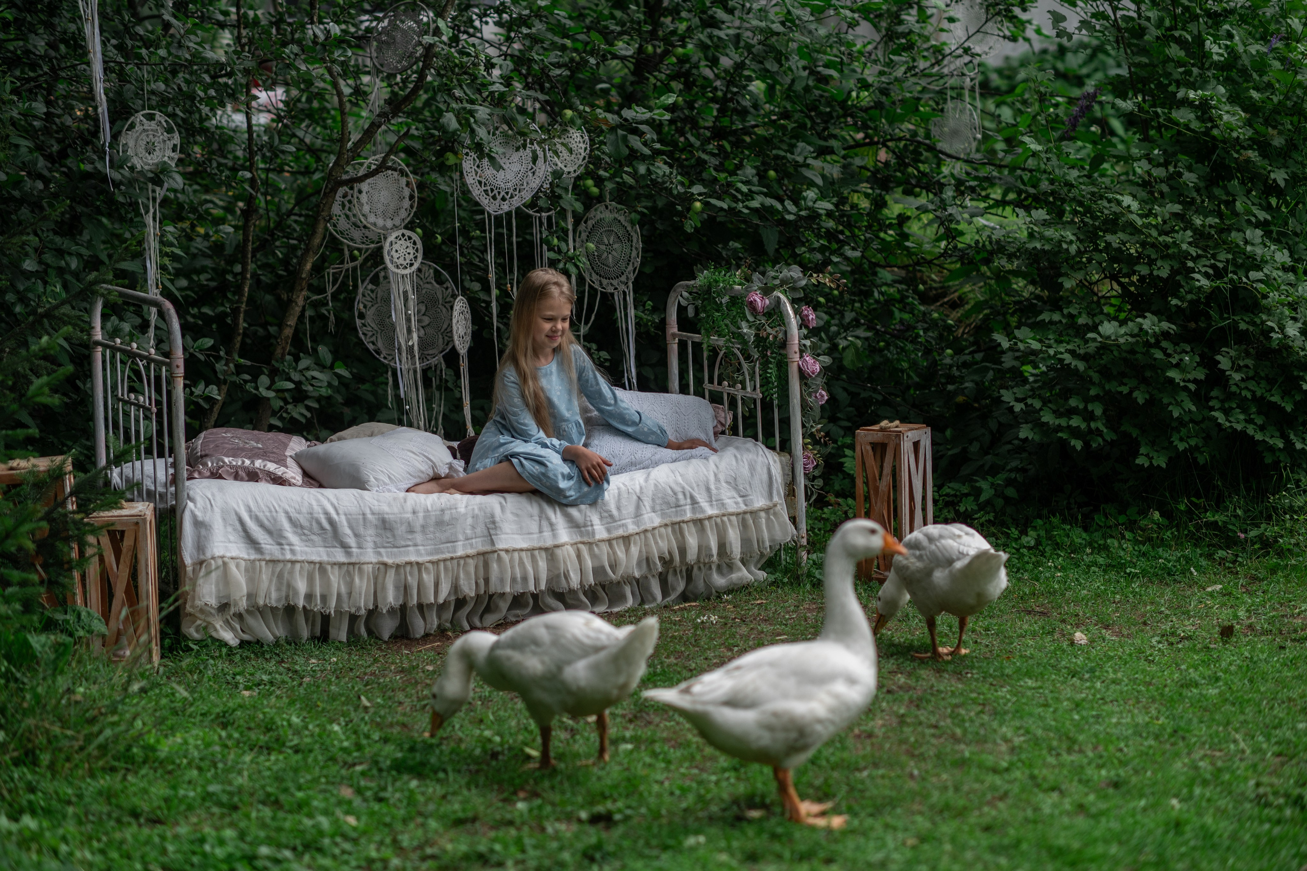 В САДУ. Семейный фотограф Екатеринбург Лора Мур