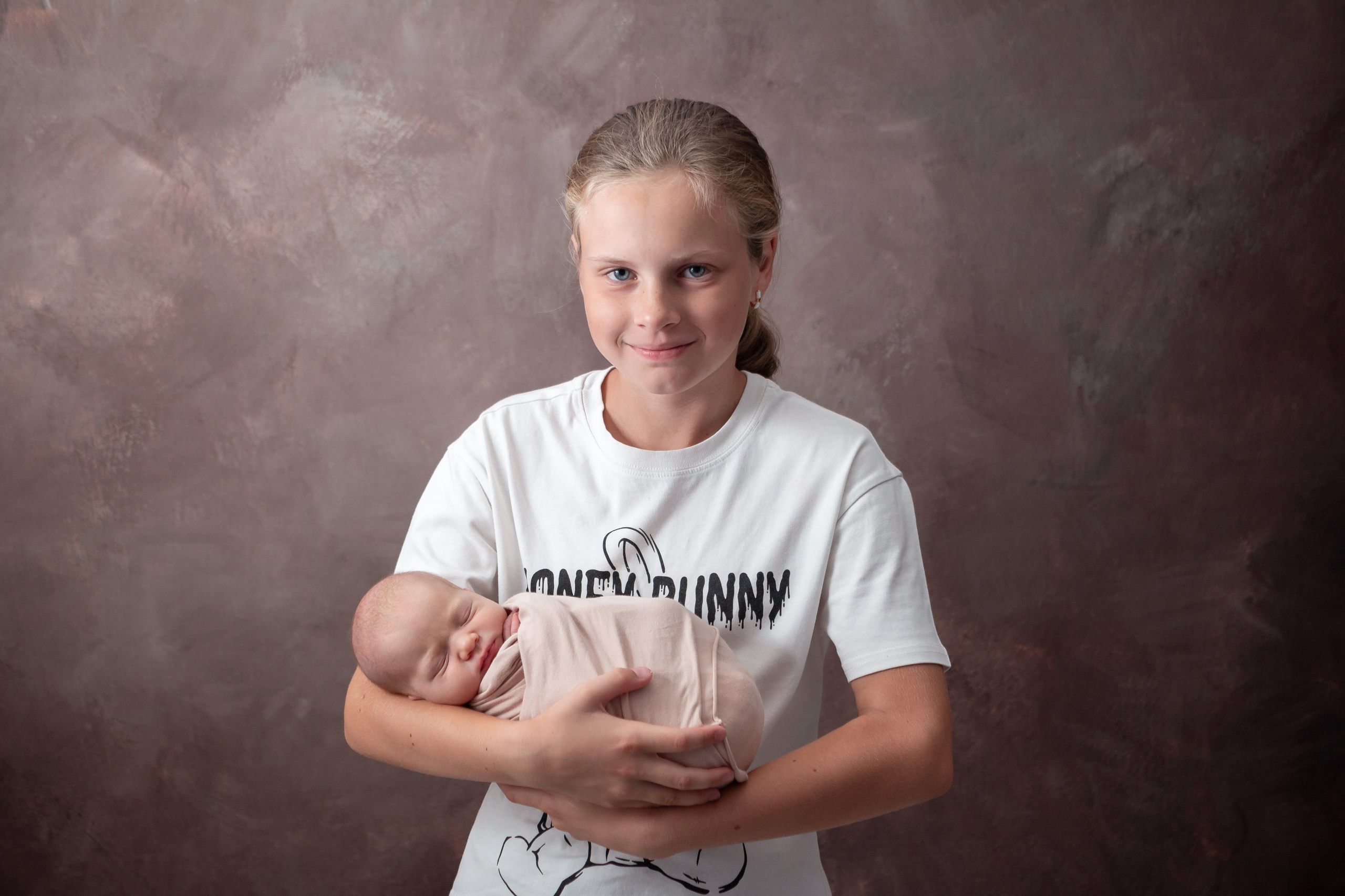 Кадры малыша с родителями. Фотограф новорождённых Анапа Елена Кушнарь