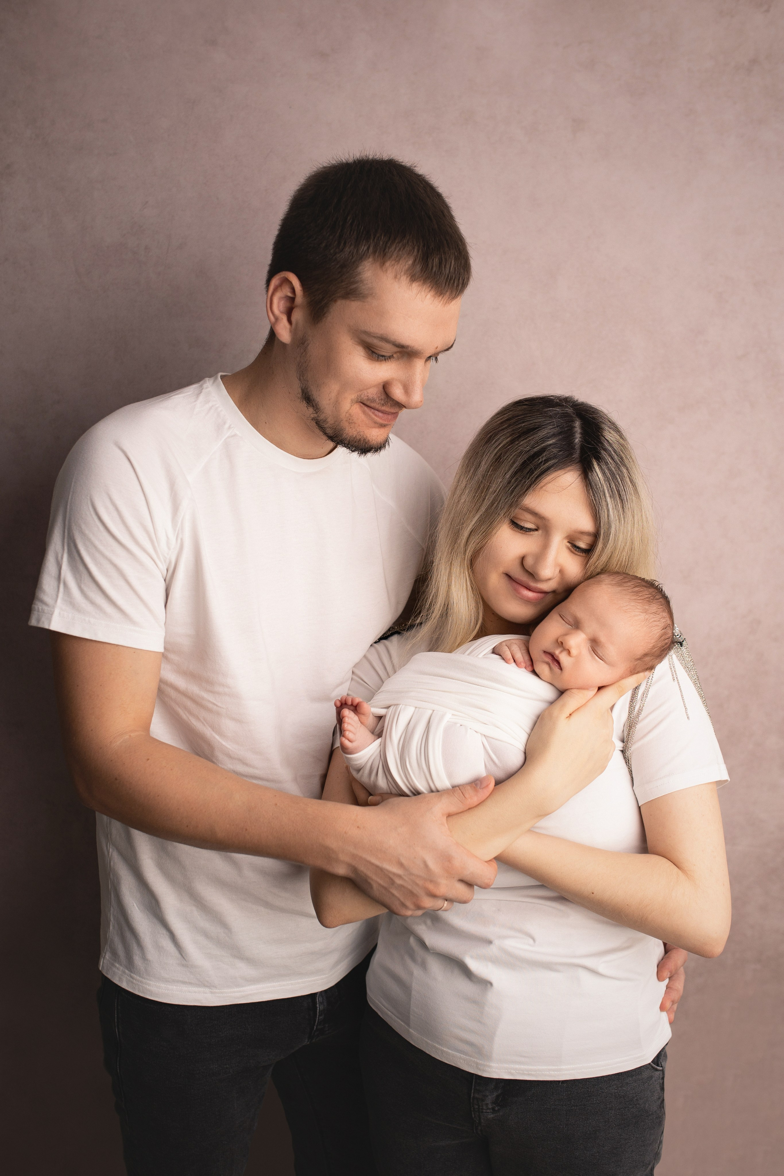 Мирон. Лилия Алтухова — фотограф новорожденных в Москве и области