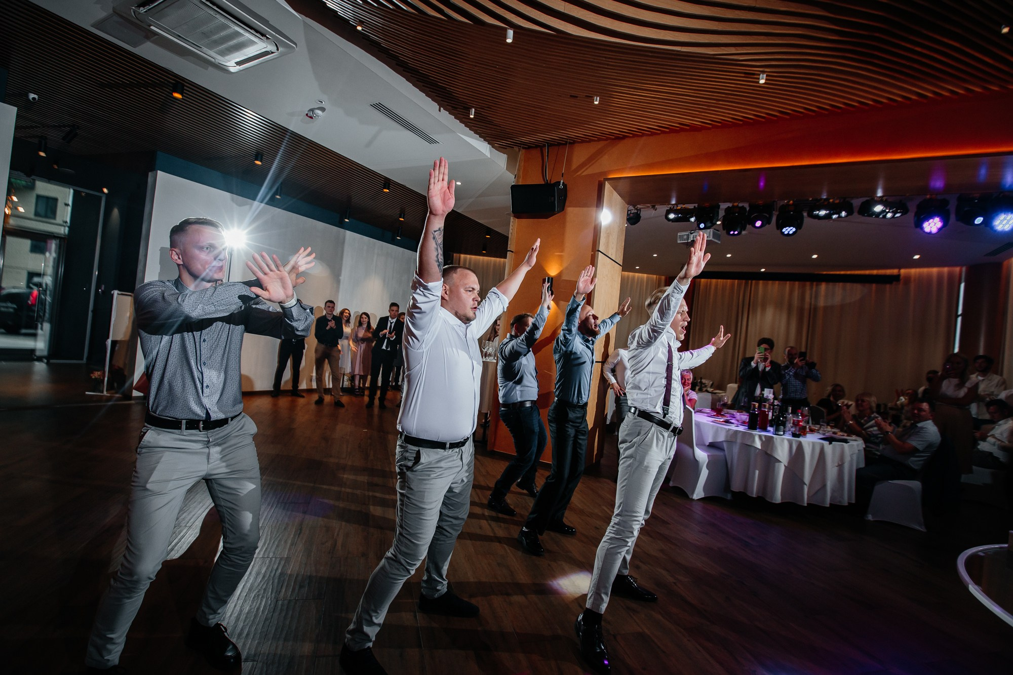 Свадебная съемка Архангельск Новотель. Свадебный фотограф в Архангельске и Северодвинске