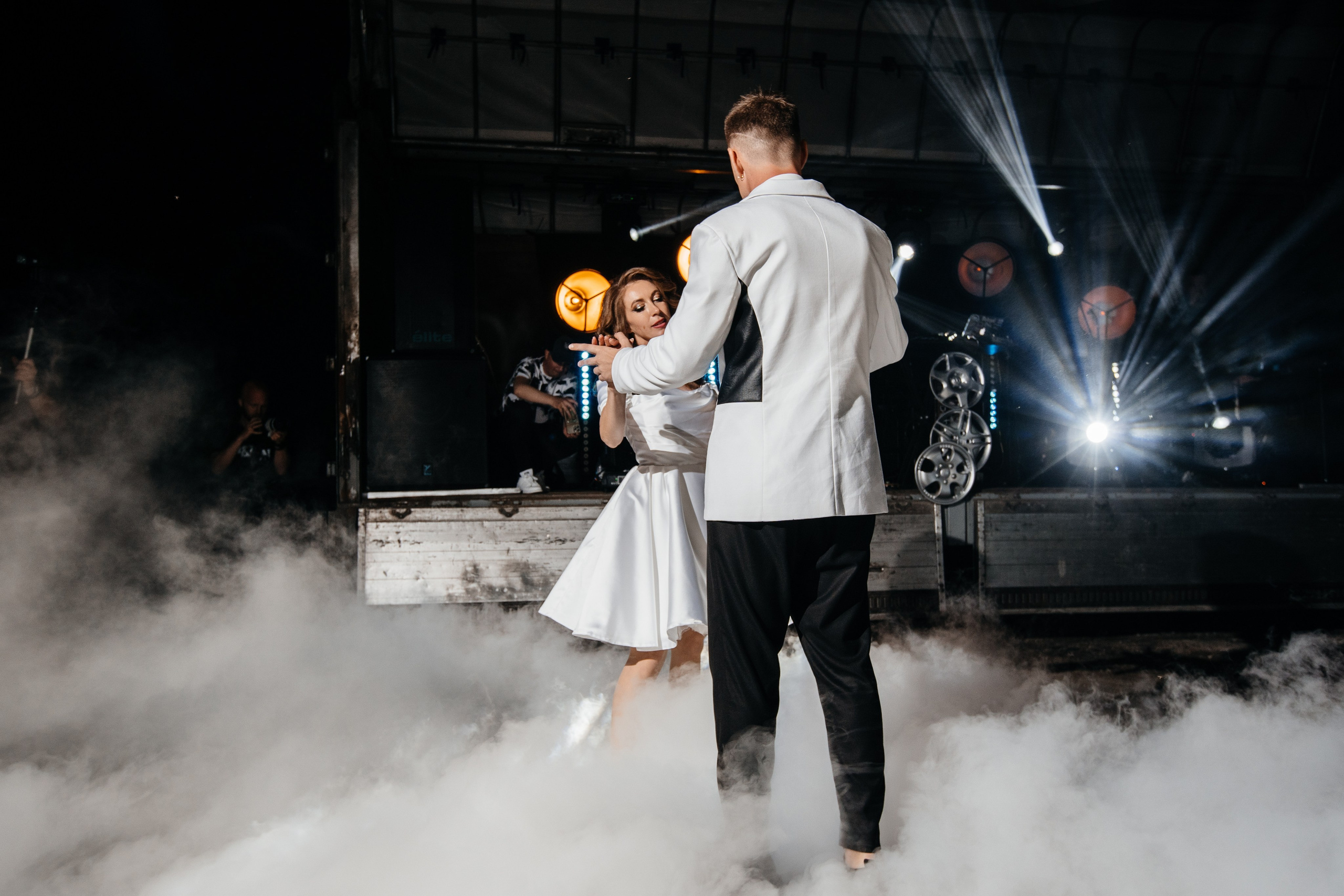 Анна & Евгений проект «Четыре свадьбы» на Пятнице. Свадебный фотограф Барнаул Алексей Павлов