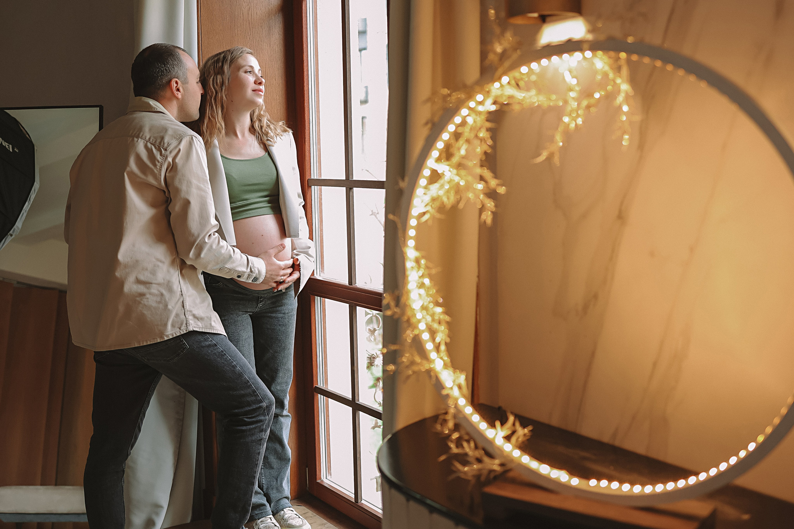 Фататум циклорама и зал. Семейный фотограф Тюмень, фотограф на роды Салмина Мария