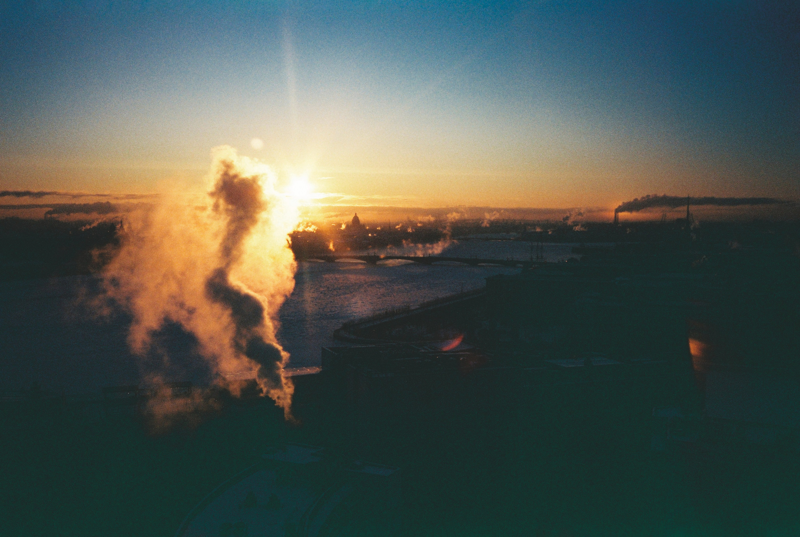 Фотографии цветные. Свадебный и семейный пленочный фотограф в Петербурге Истомина Ирина