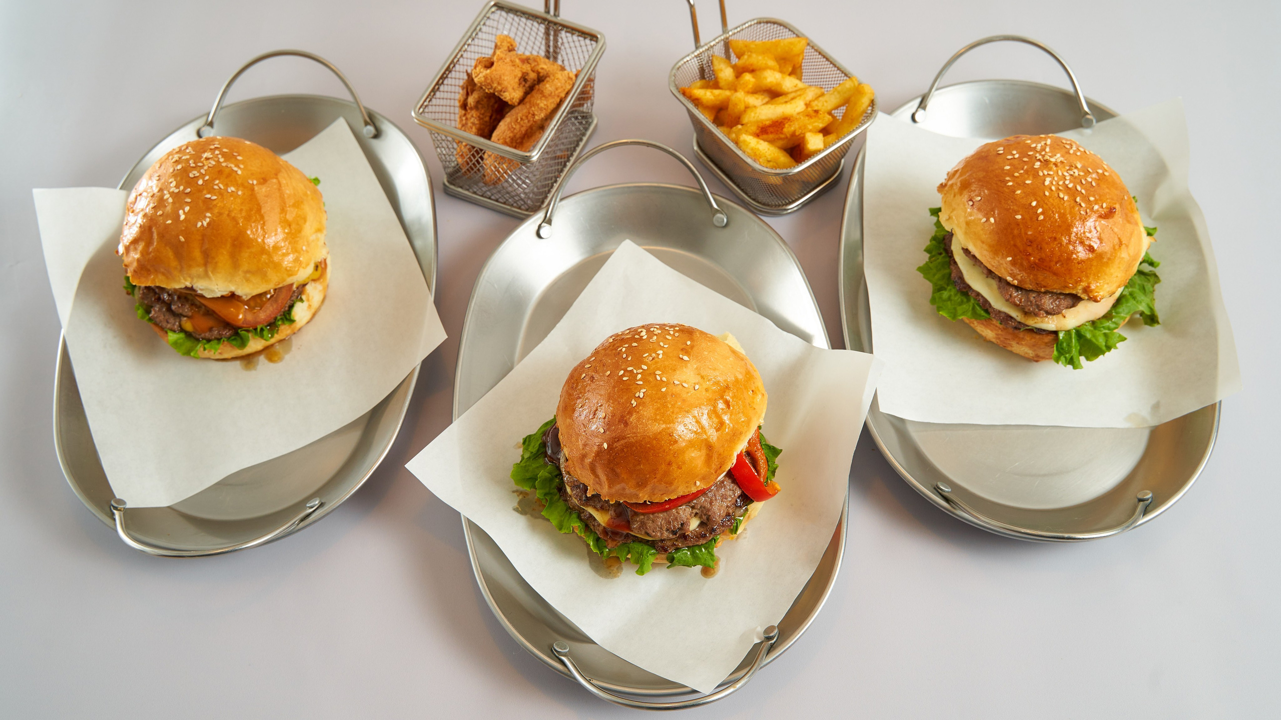 WOLT — BASS BURGER. Фотограф в Уральске Александр Хохлачёв | HOHLACHEV.COM