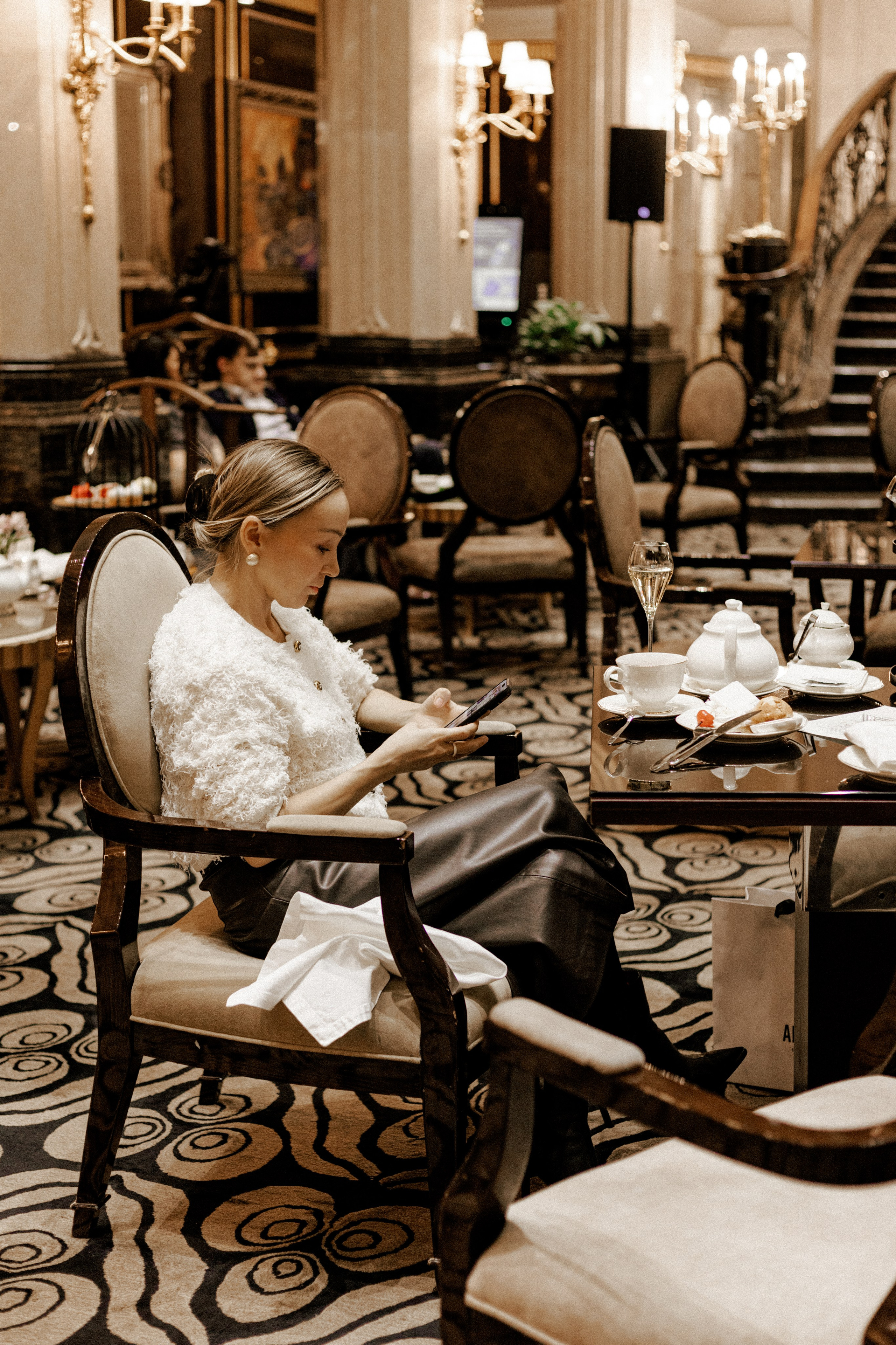 Чайная церемония «8 Марта». Свадебный/Портретный фотограф снимаю в Москве