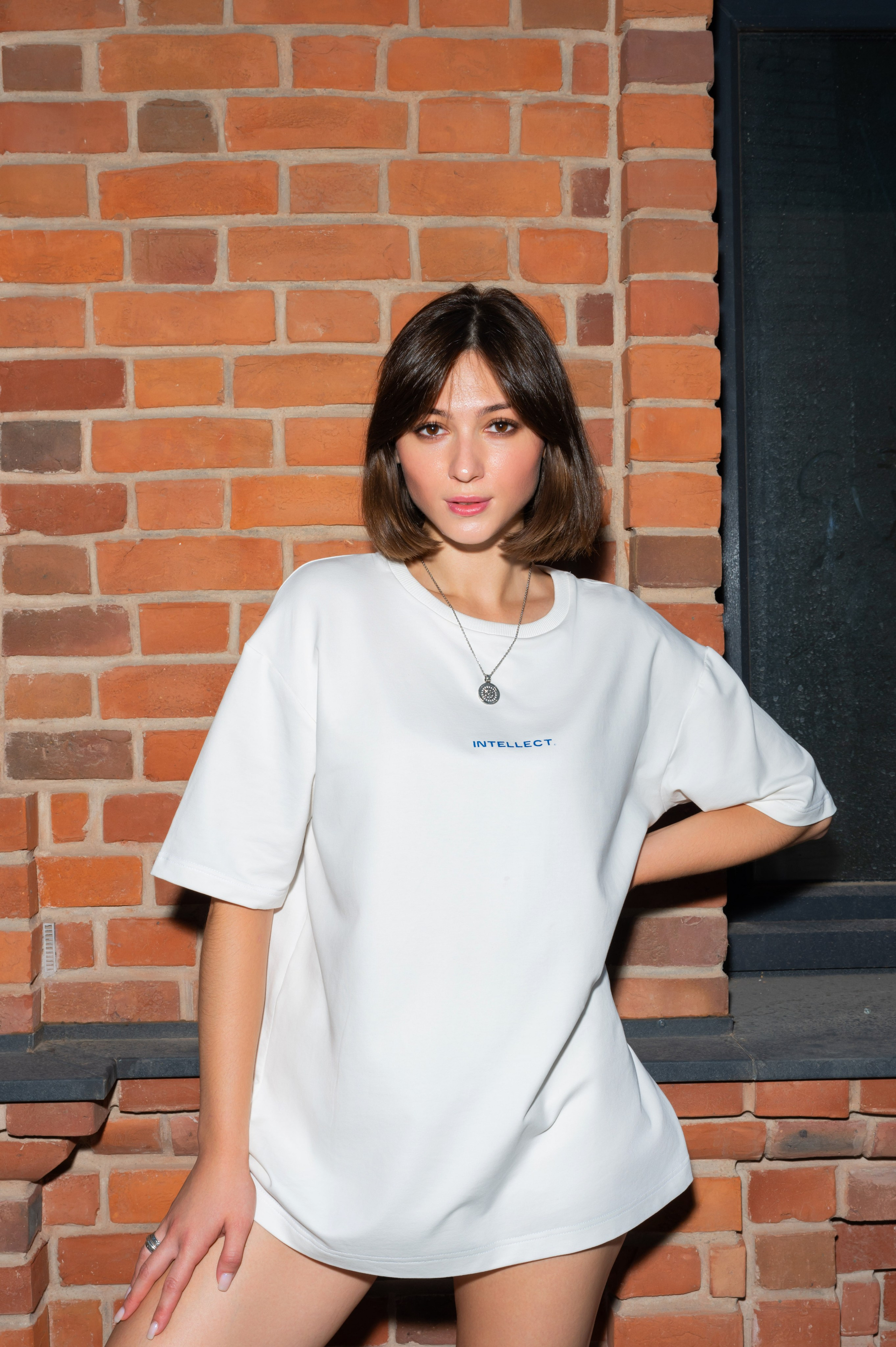 Каталог Девушки. Студия рекламной и предметной съемки товаров WELKO Studio