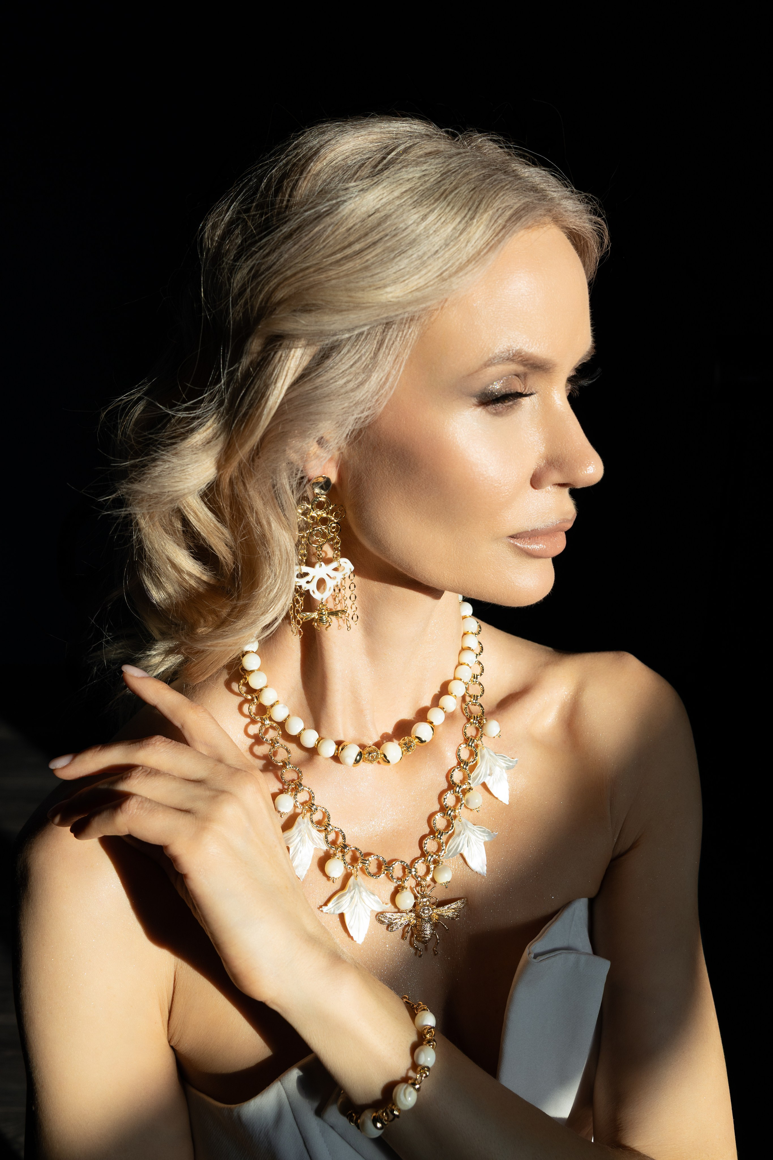 Контент съемка для дизайнера украшений. Фотограф в Санкт-Петербурге Вагнер Юлия