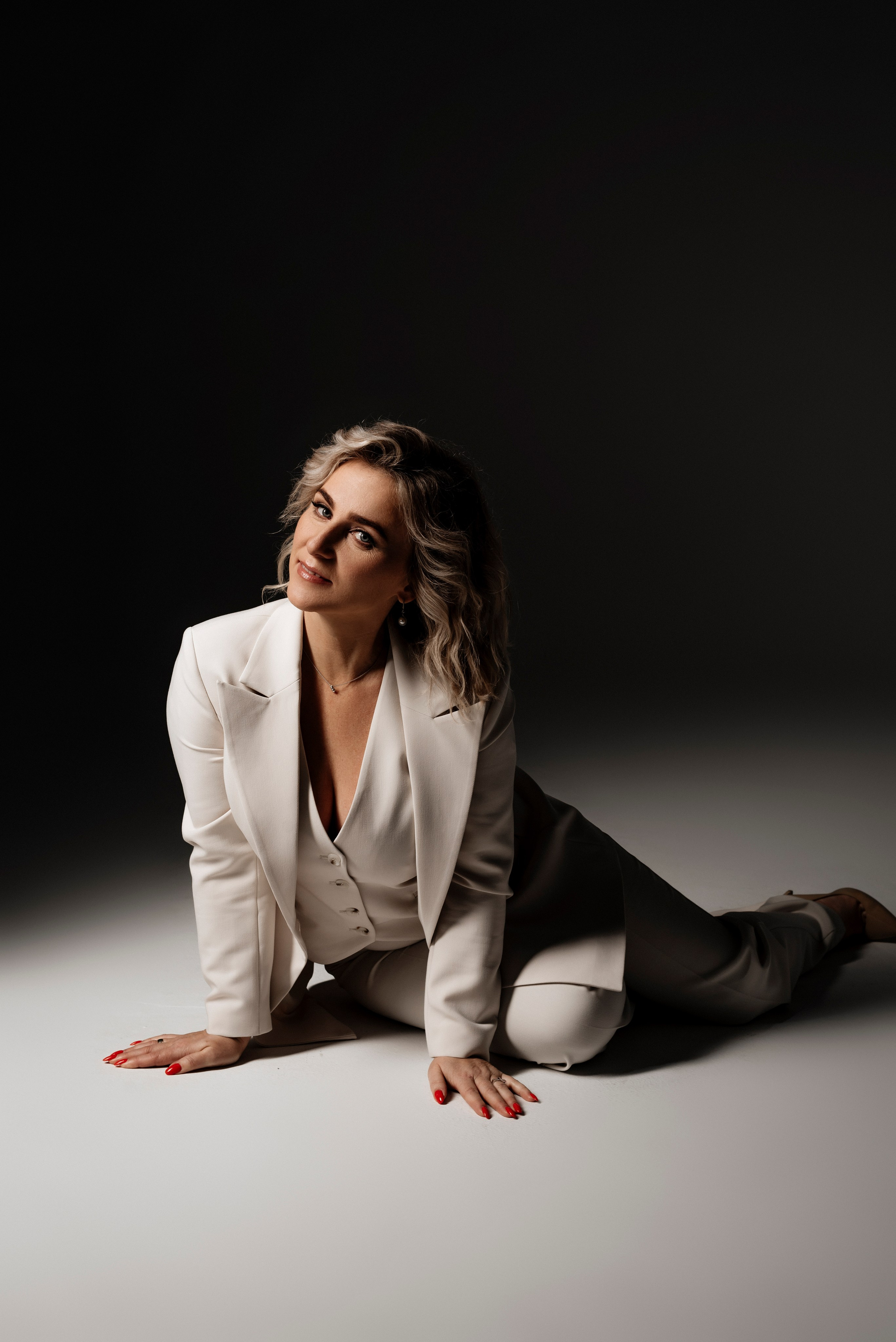 Студийная на циклораме. Фотограф Алексин, Тула