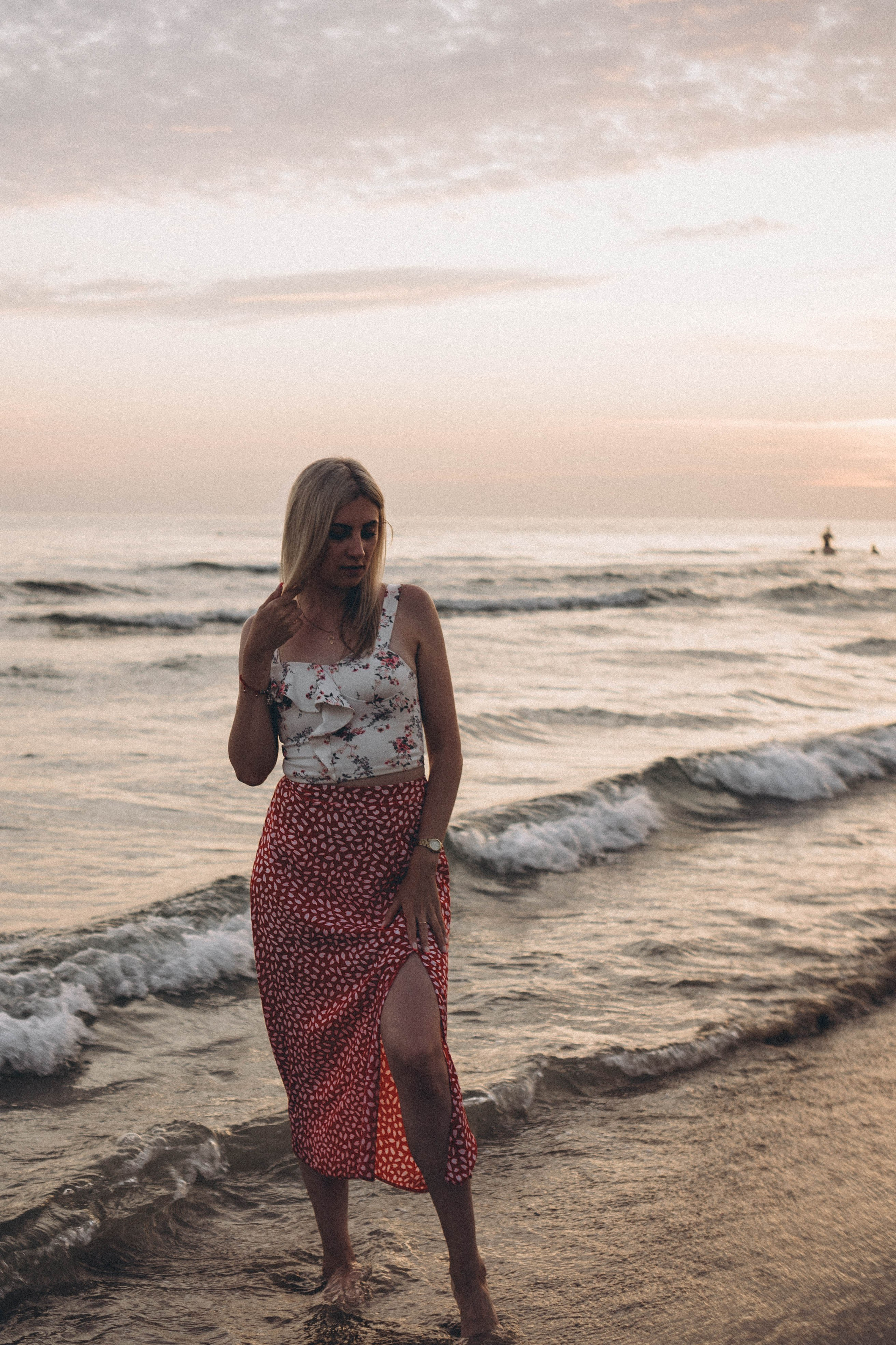 Июльский вечер на берегу черного моря. Профессиональный фотограф, Санкт-Петербург — Виктория Богомолова