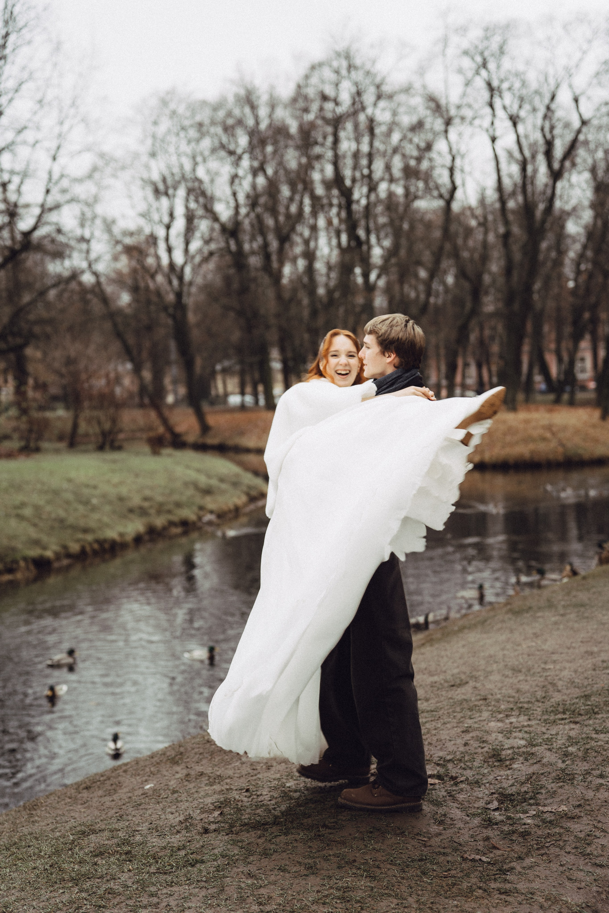 СВАДЕБНАЯ СЬЕМКА ВО ВТОРОМ ДВОРЦЕ С ГОСТЯМИ И ПРОГУЛКА В ТАВРИЧЕСКОМ САДУ. Профессиональный фотограф, Санкт-Петербург — Виктория Богомолова