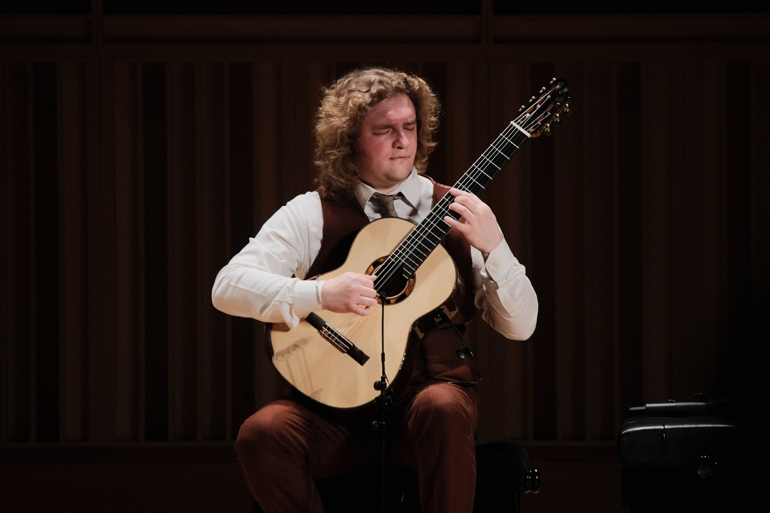 Гитарный концерт Романа Зорькина. Goncharov Tim