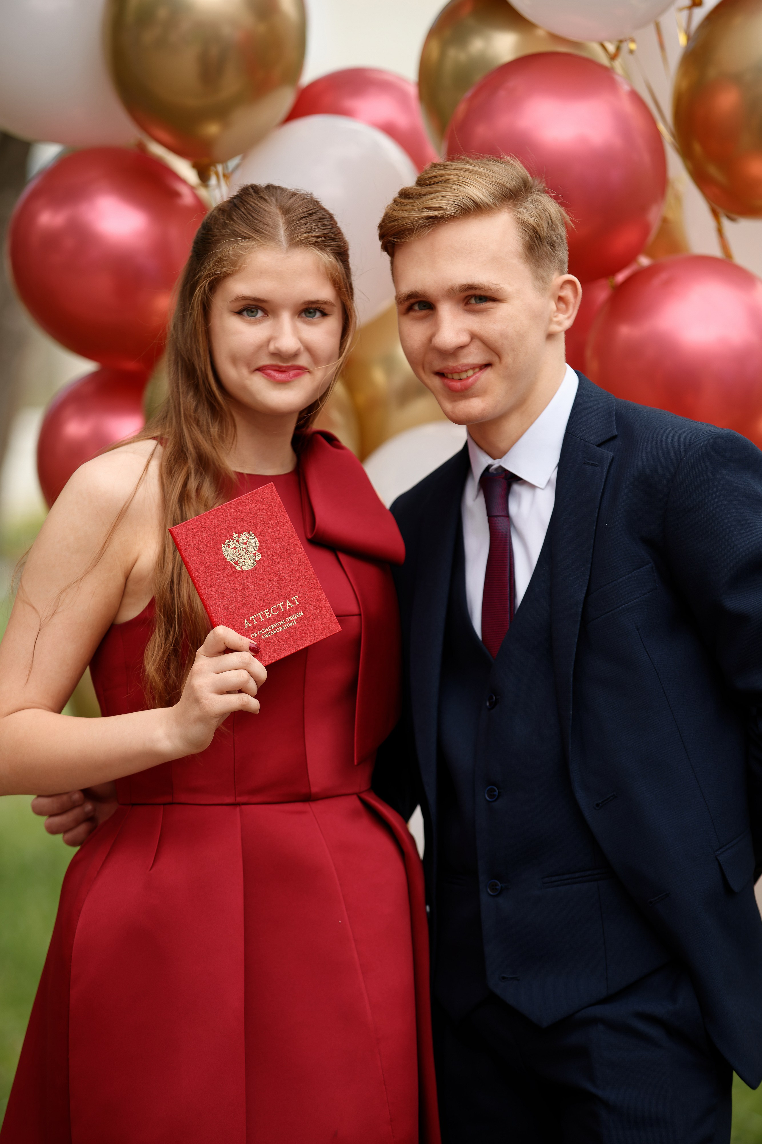 Вручение аттестатов Школа № 57. Семейный фотограф — Макс Белогрудов