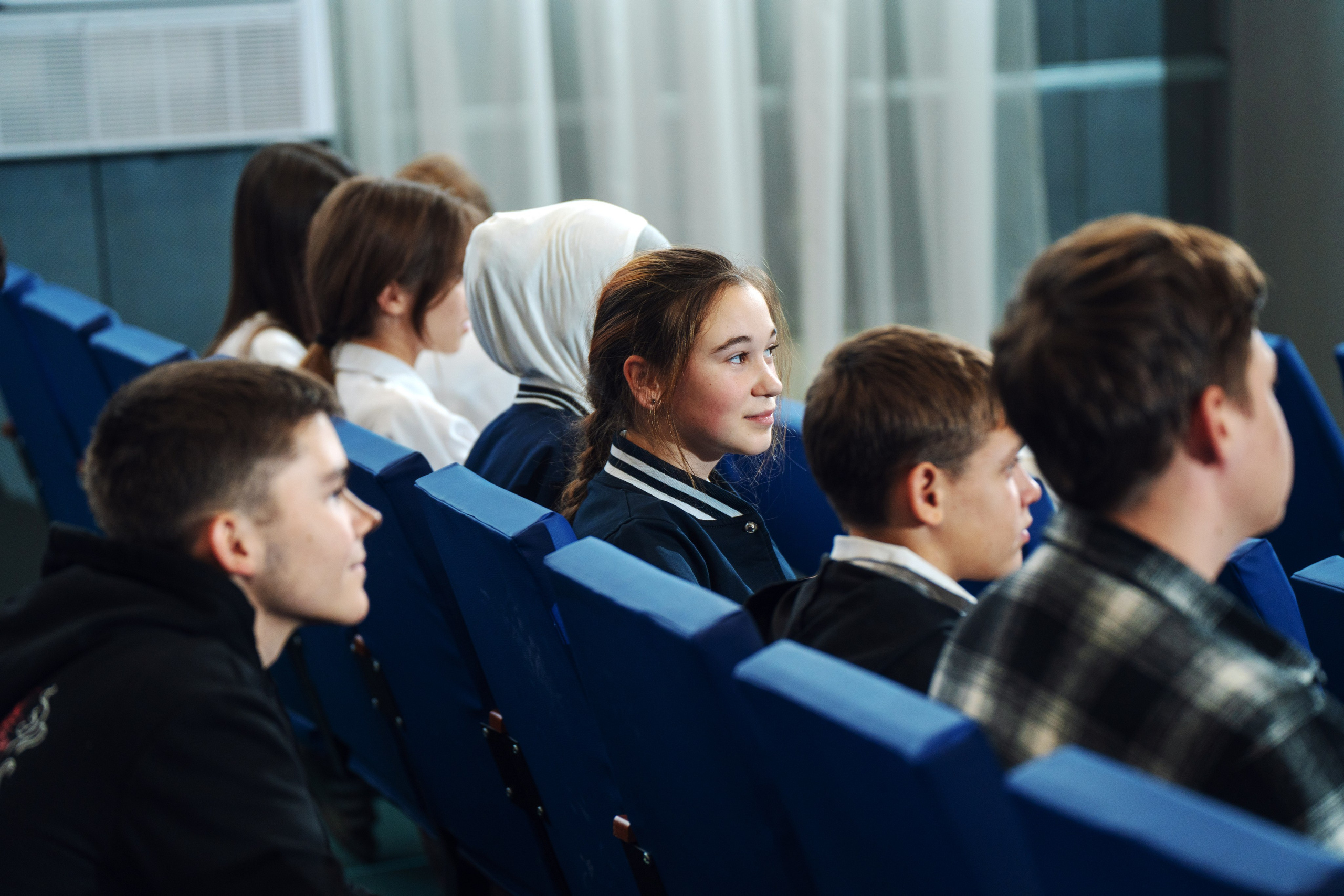 Лекция по киберспорту в школе № 2, п. Энем