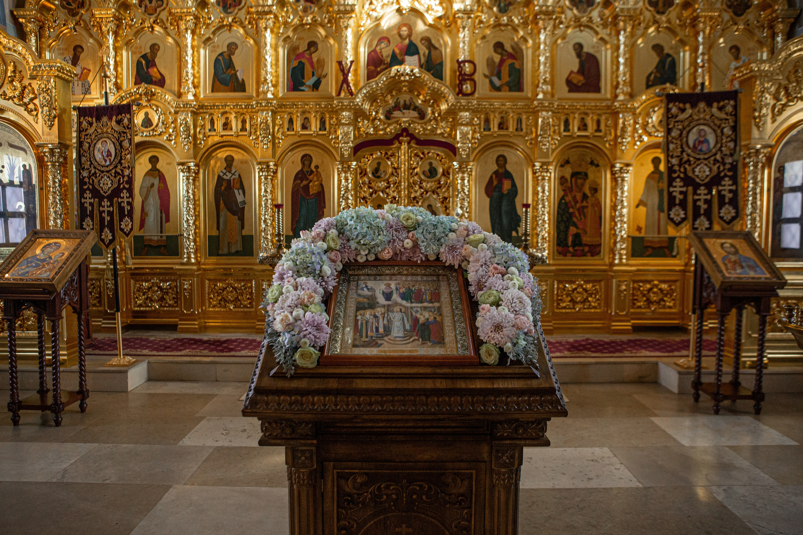 К празднику Покрова Пресвятой Богородицы. Фотограф на крестины