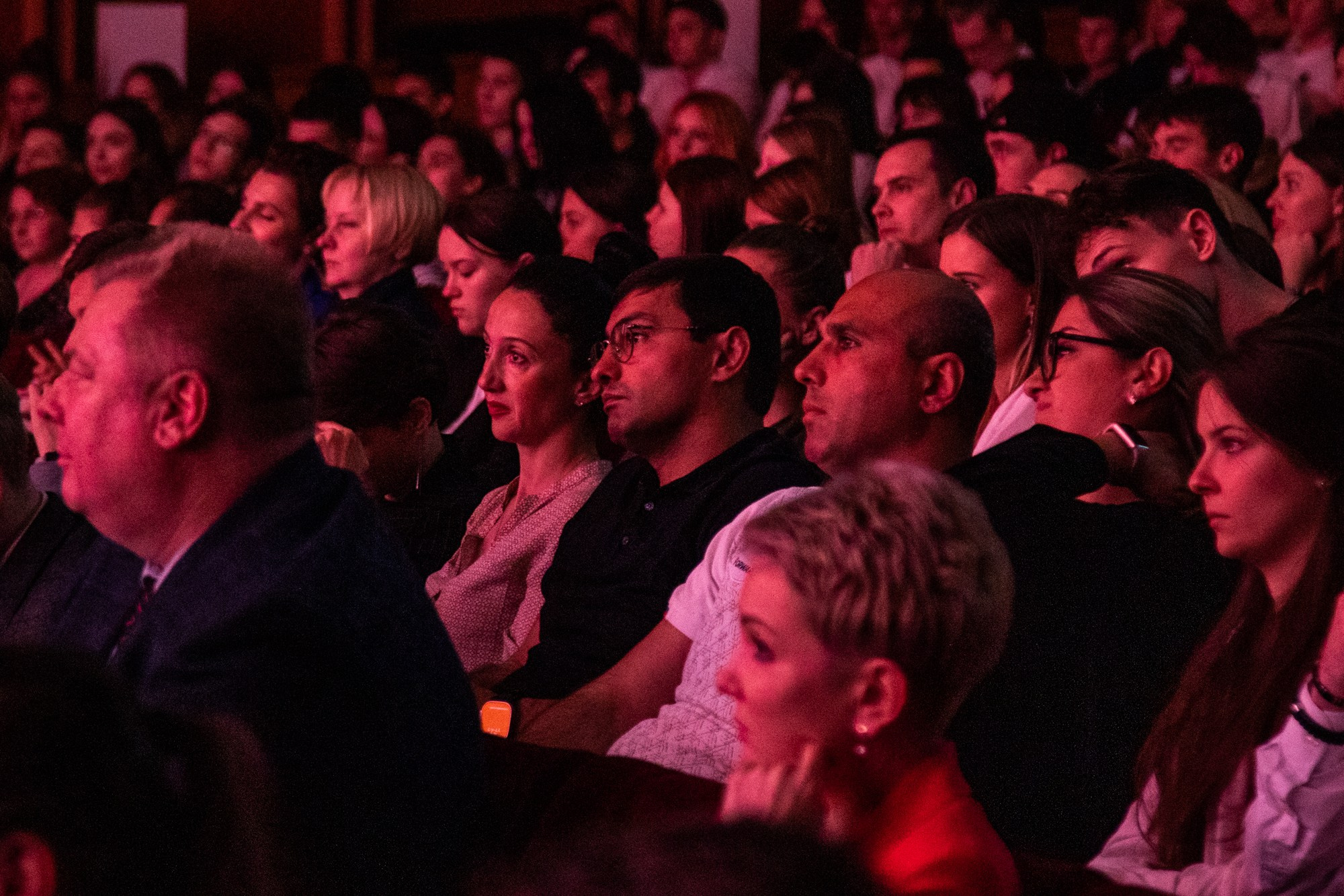 Гала-концерт «Студвесна на Кубани». Репортажный, промышленный и маркетплейс-фотограф Дмитрий Чернат